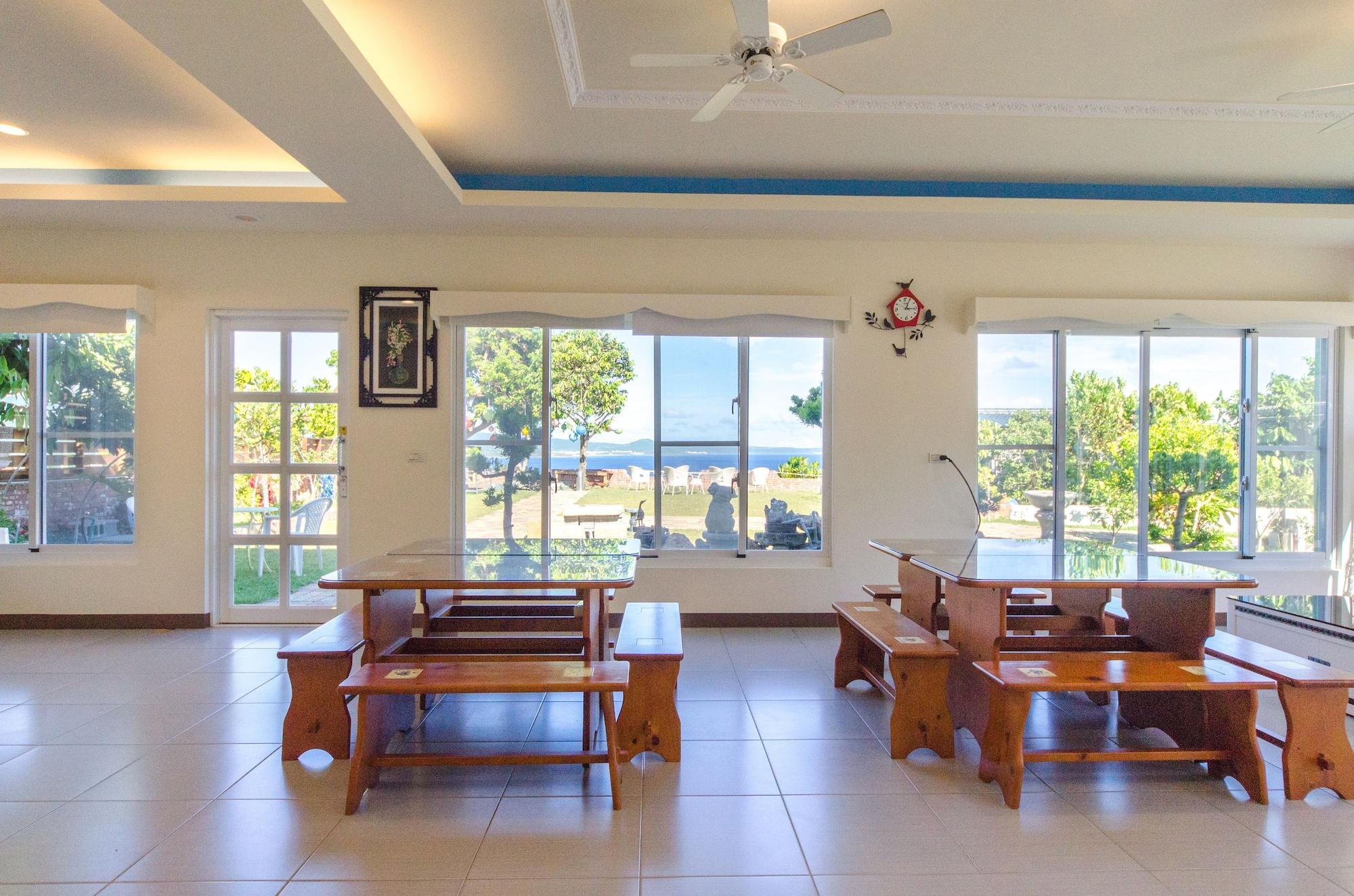 Starry Sky and Sea View B&B