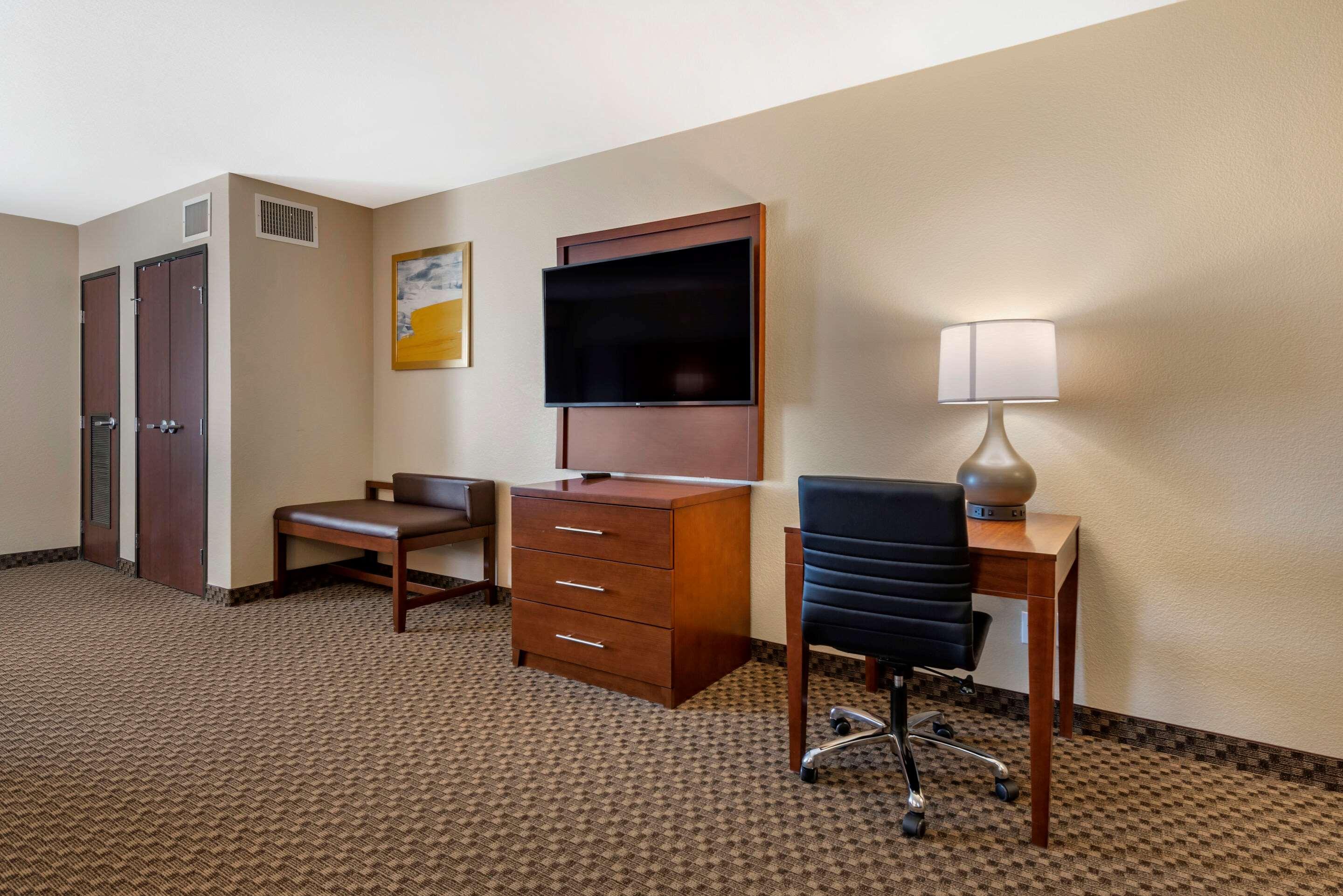 Comfort Suites Broomfield-Boulder/Interlocken
