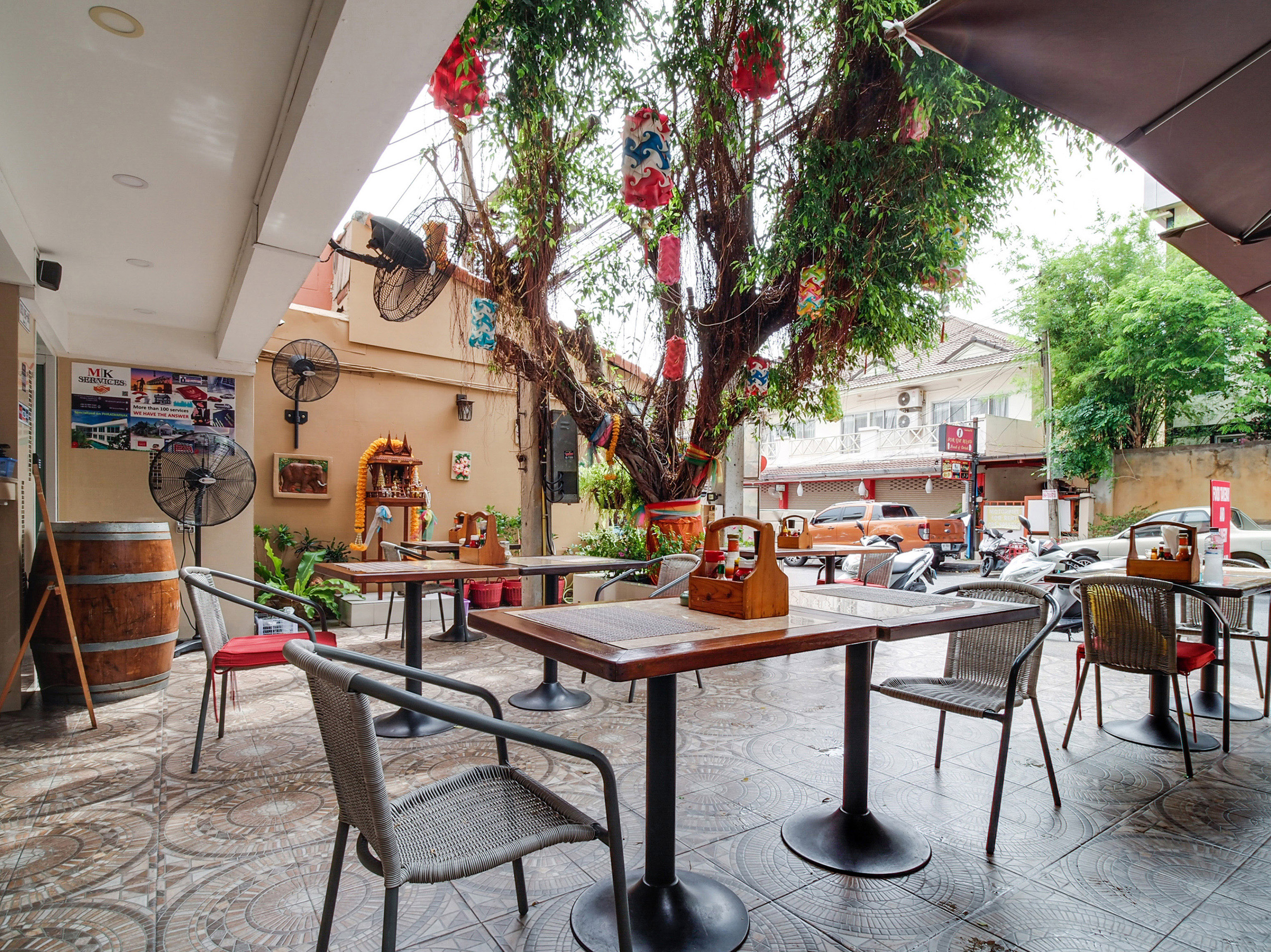 OYO 1027 Patumnak Beach Guesthouse 