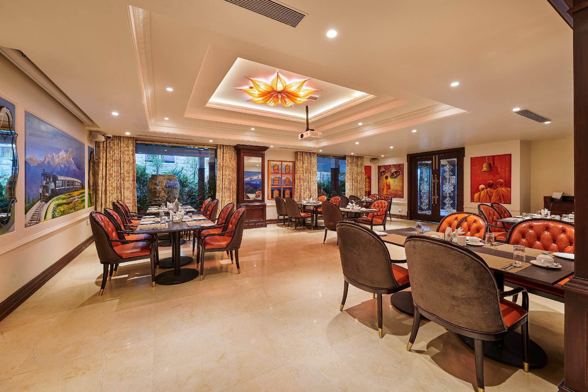 Mayfair Lake Resort Raipur