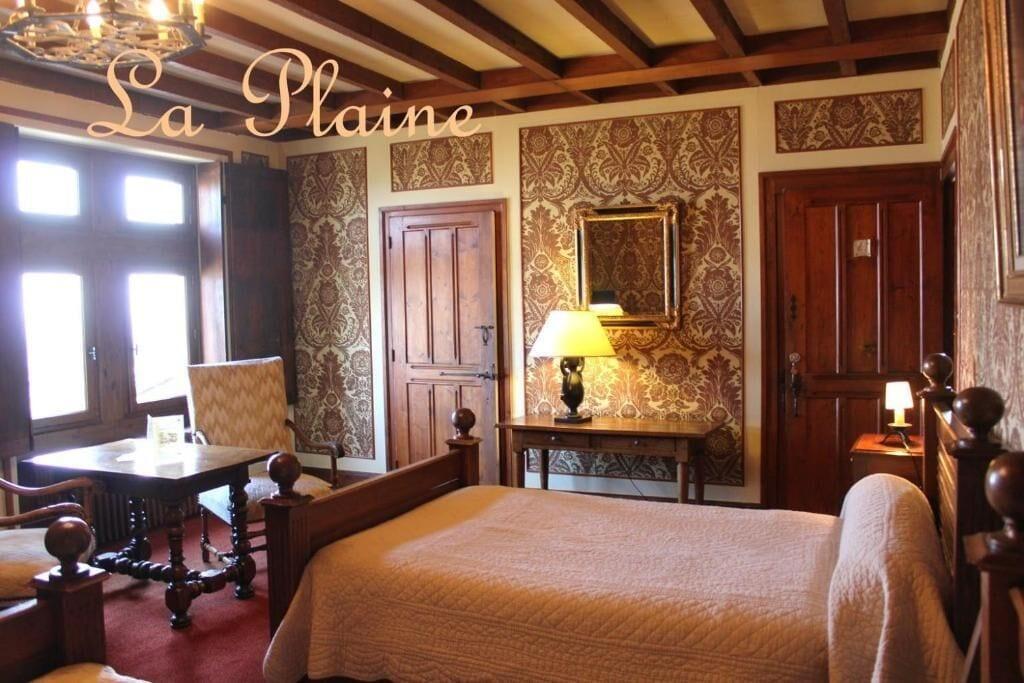Hostellerie de Pérouges by null