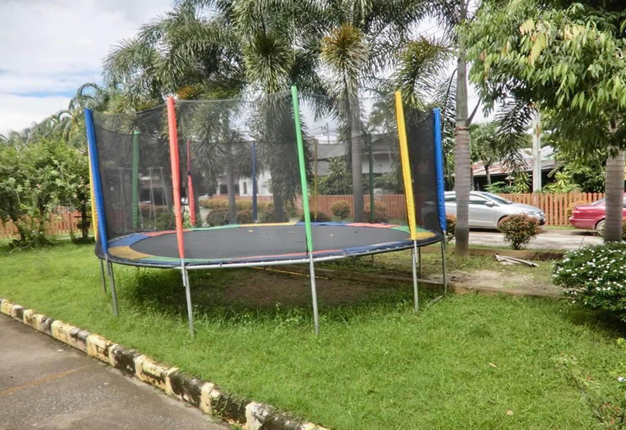 Baan Plubthong