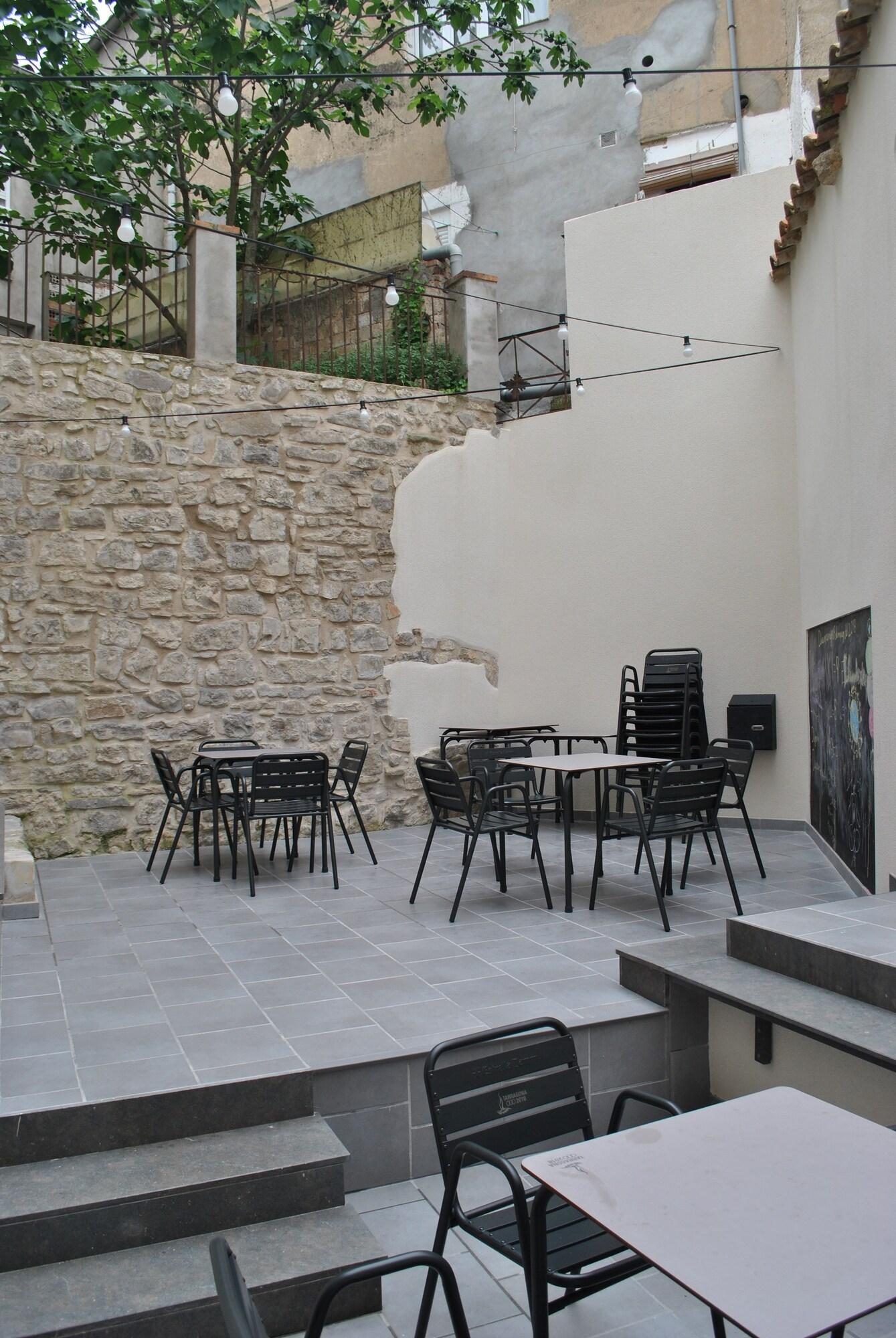 Hostal Universitat Cervera