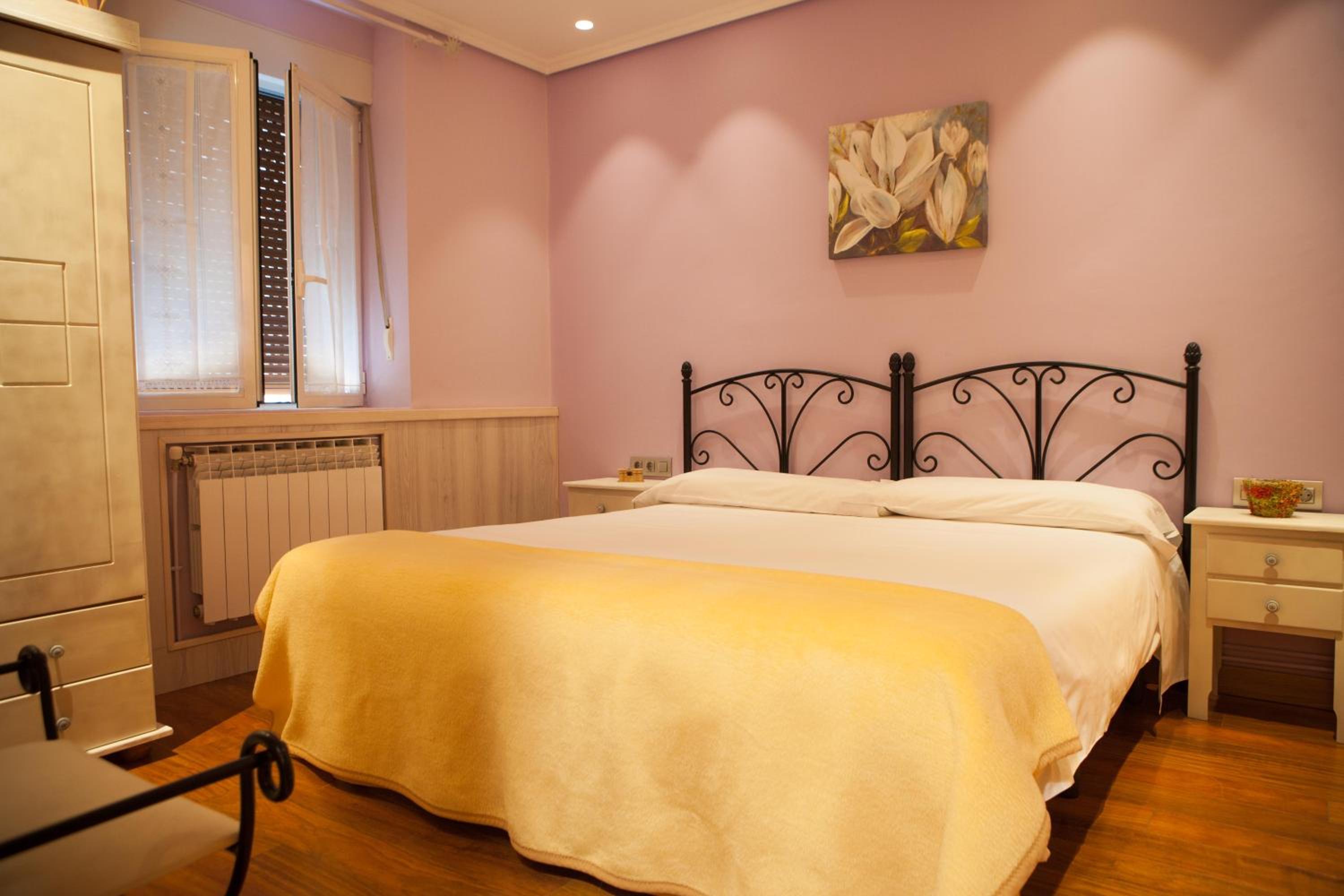 Casa Rural De Pobes Lagun Etxea
