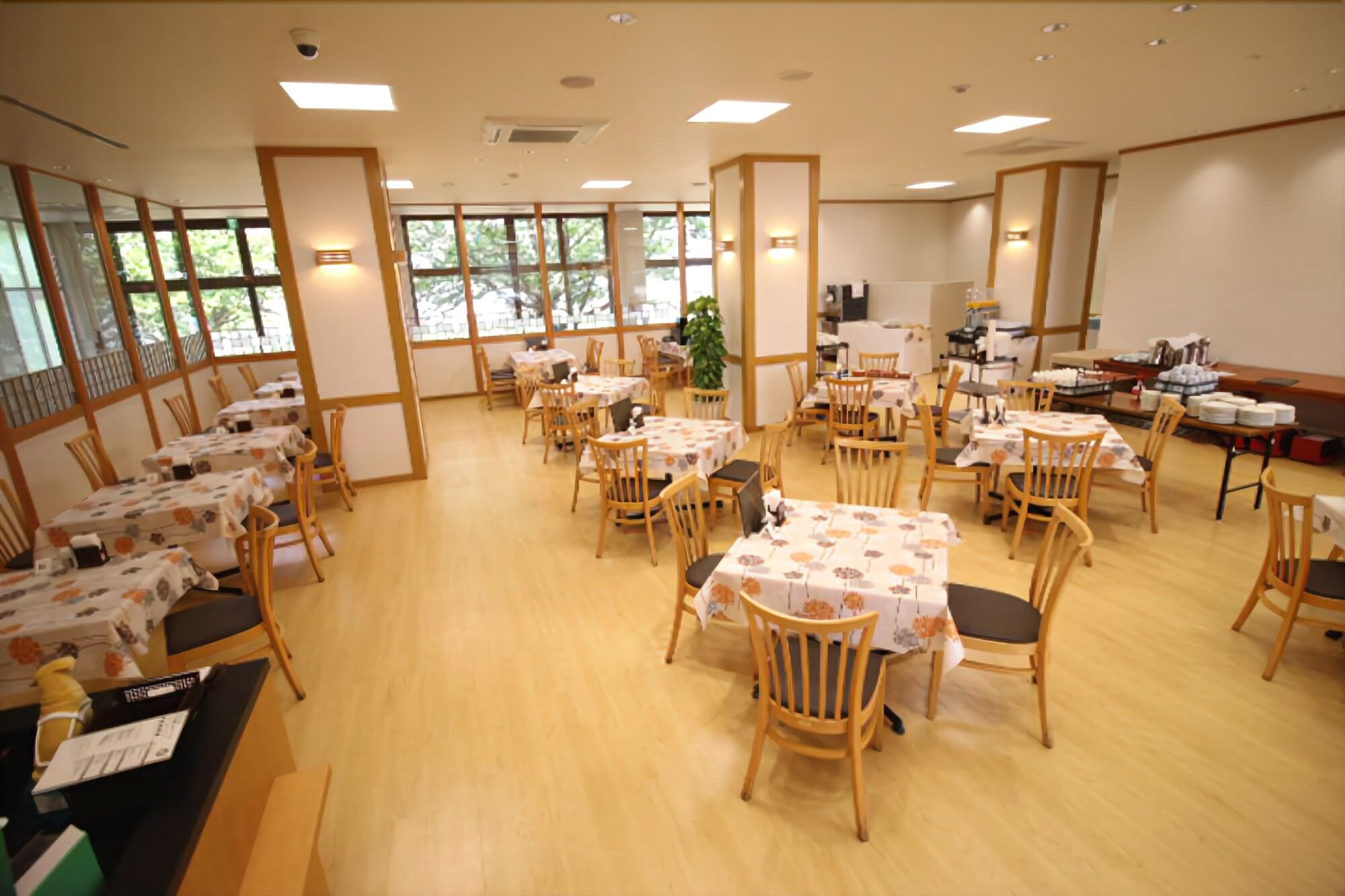 Lakeside Hot-spring Hotel Kunibiki