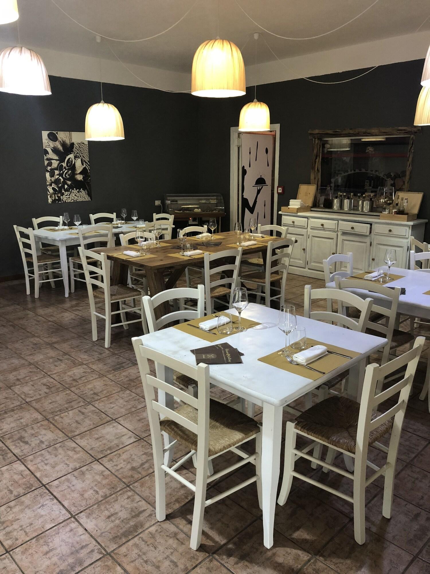 Green Gallery Hotel And Restaurant