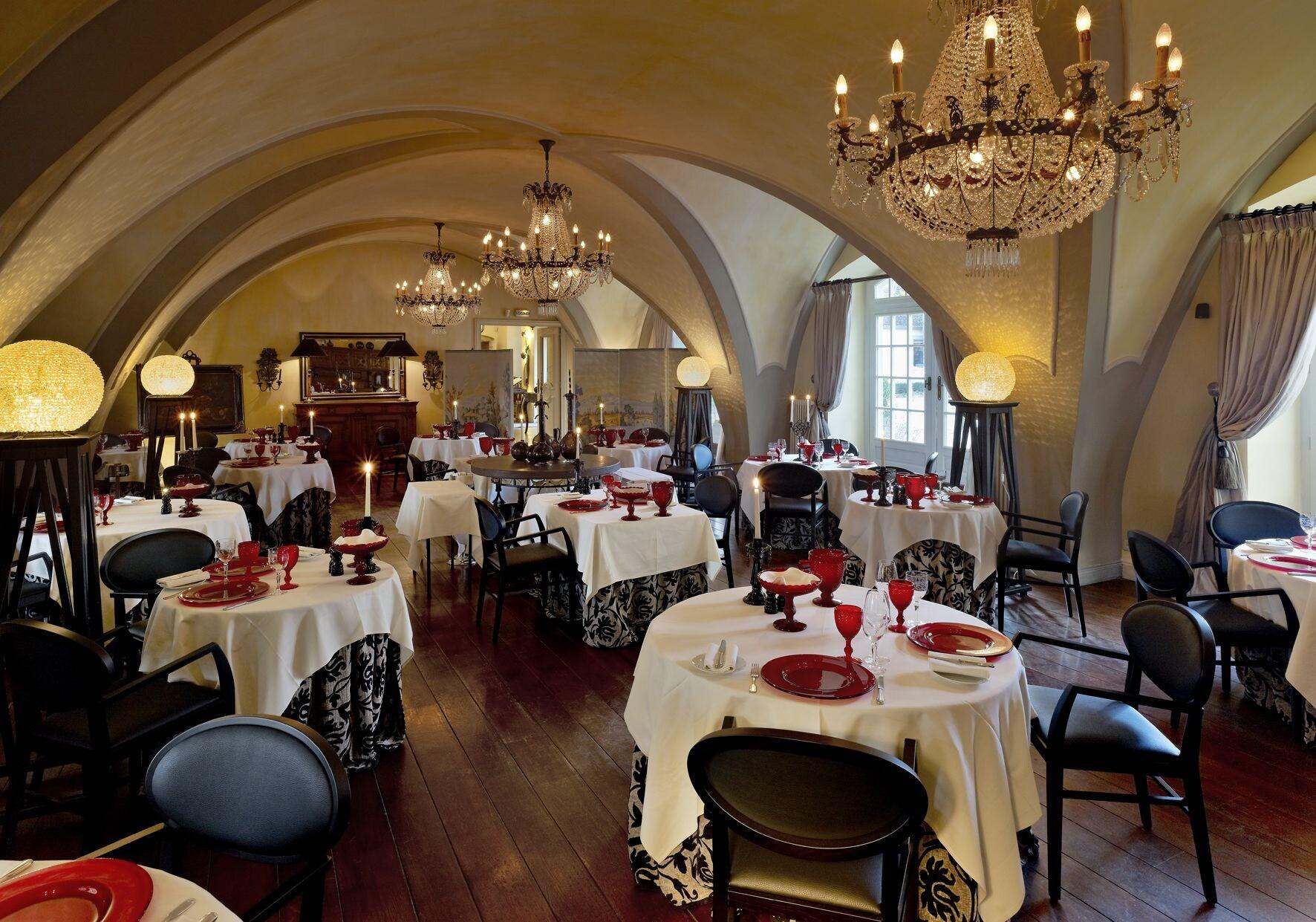 Château de Germigney, R&C 5 étoiles - Hôtel, Restaurant & Spa - Jura by null