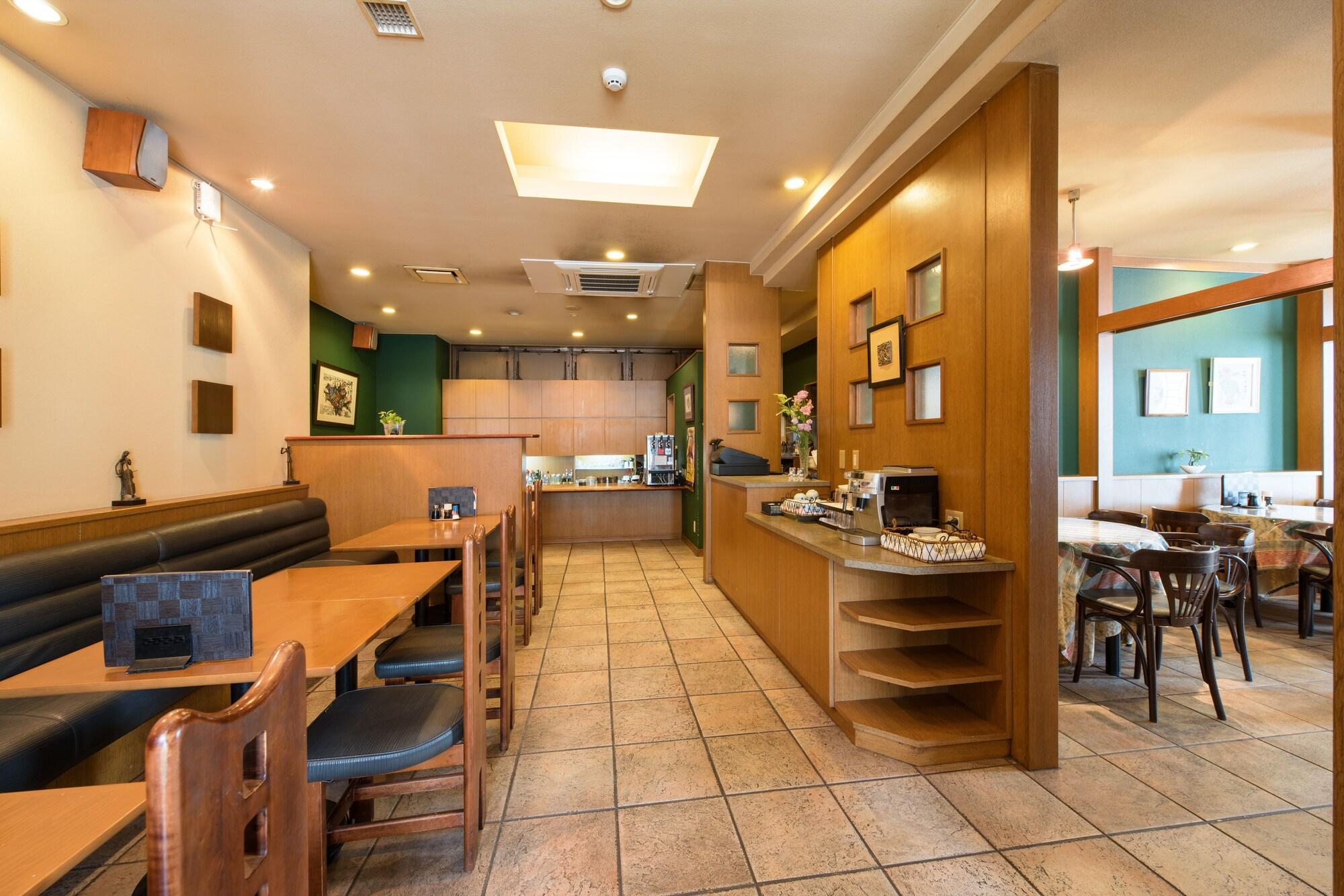 Pacific Hotel Shiroishi