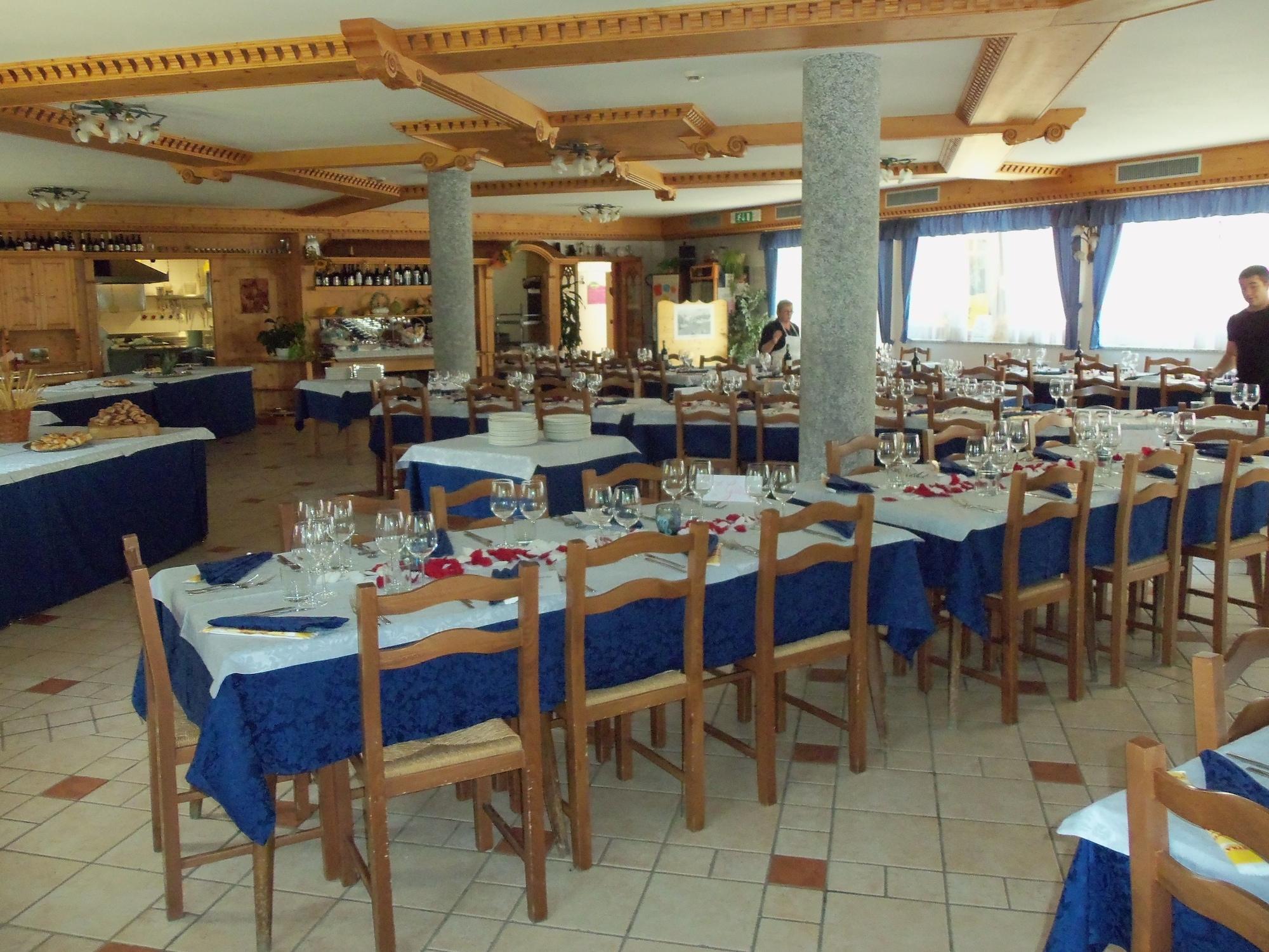 Hotel Santoni