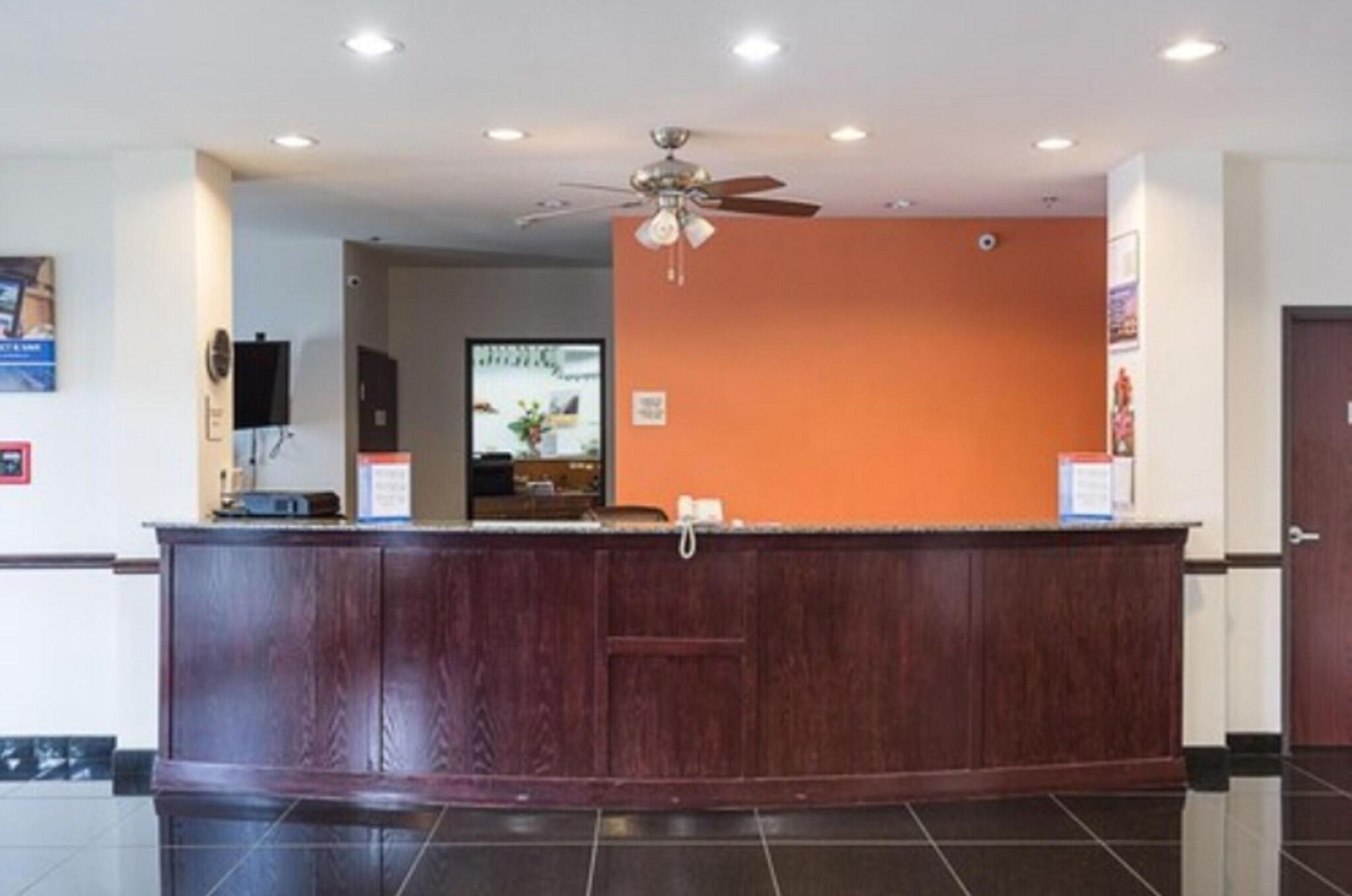 Budget Inn And Suites