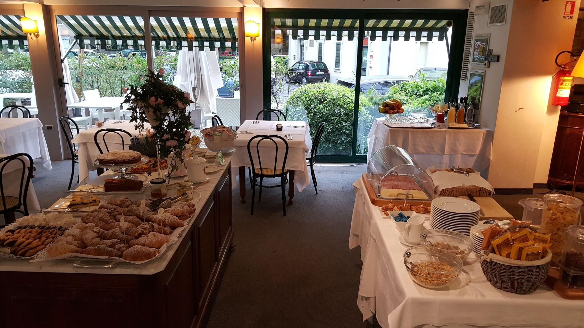 Hotel Augustus