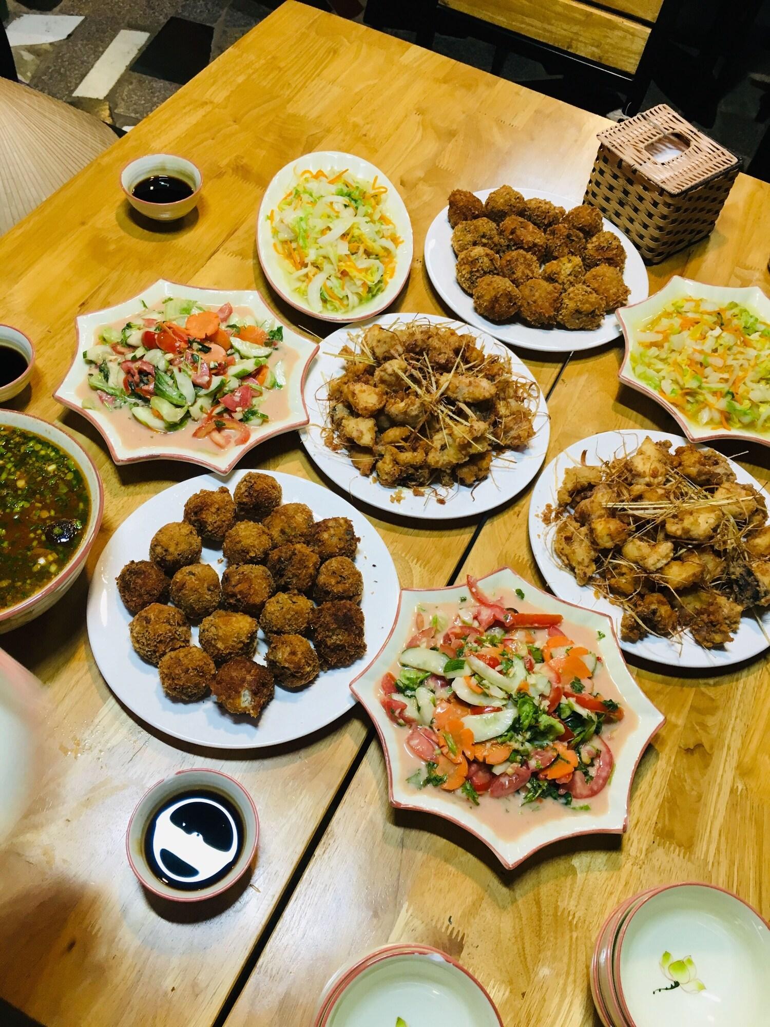 Green Hill Hostel & Homestay