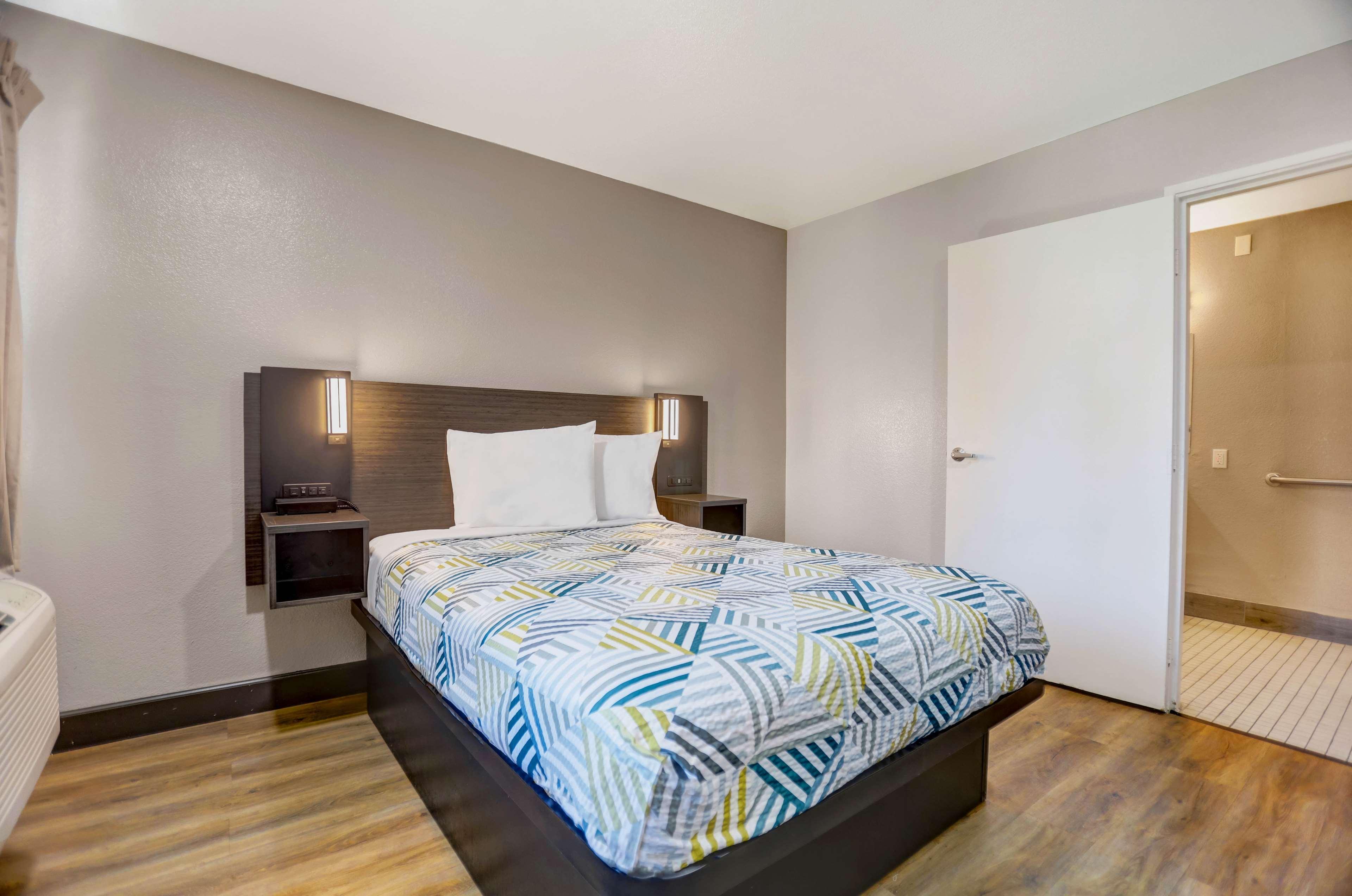 Motel 6 San Bernardino, CA - North