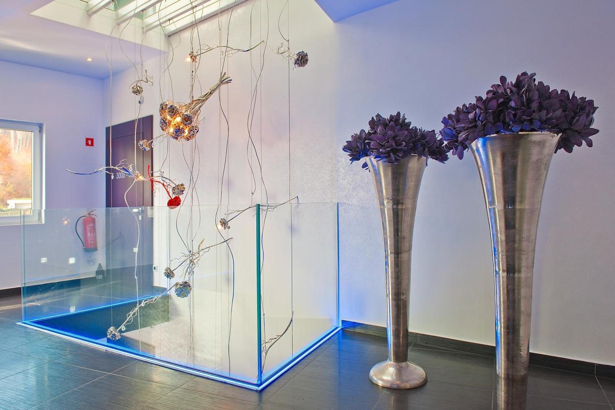 G Design Hotel by null