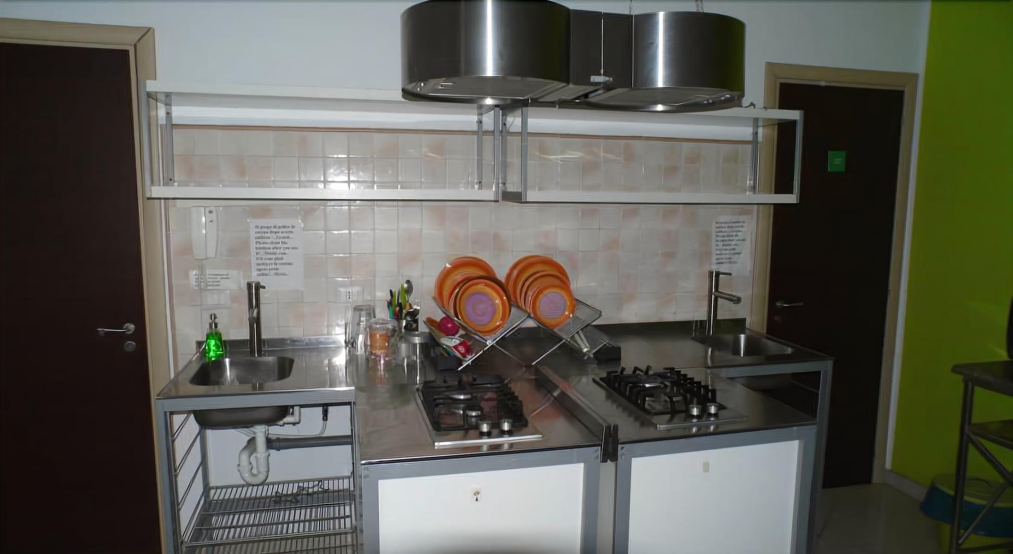 C.C.Ly Rooms & Hostel Enna