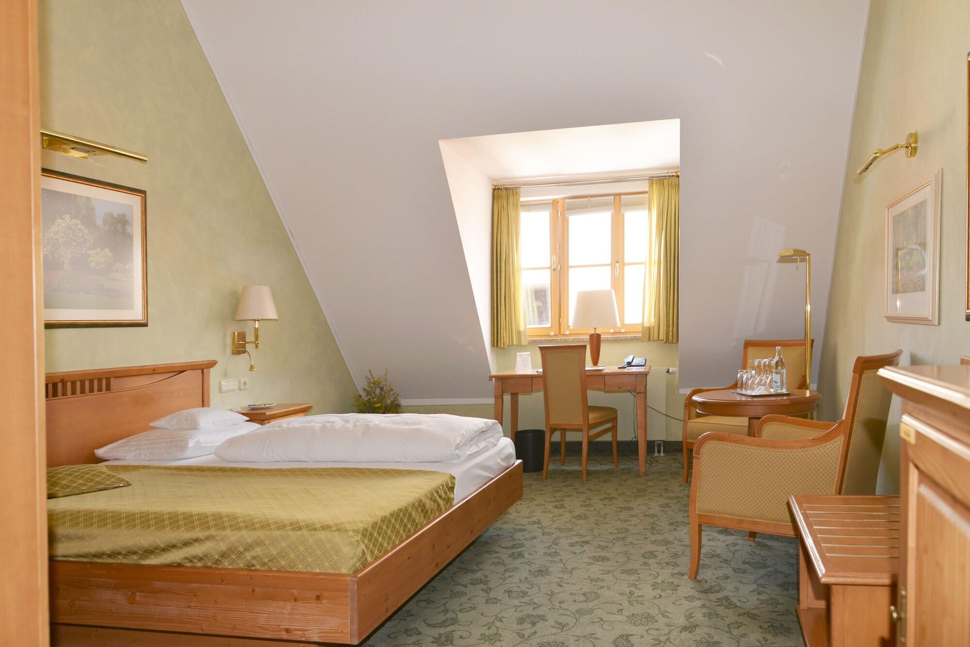 Altstadt Hotel Bräuwirt by null