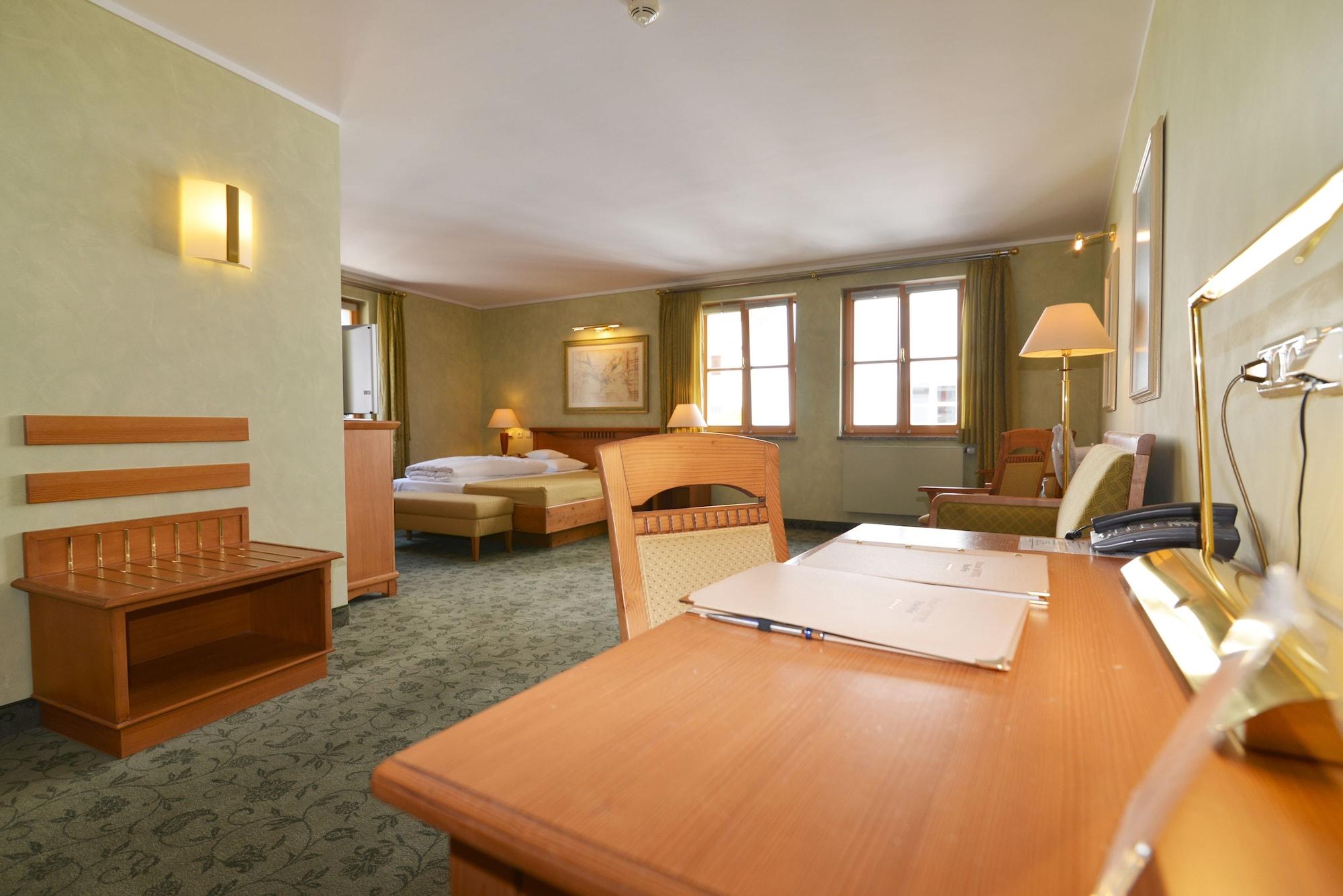 Altstadt Hotel Bräuwirt by null