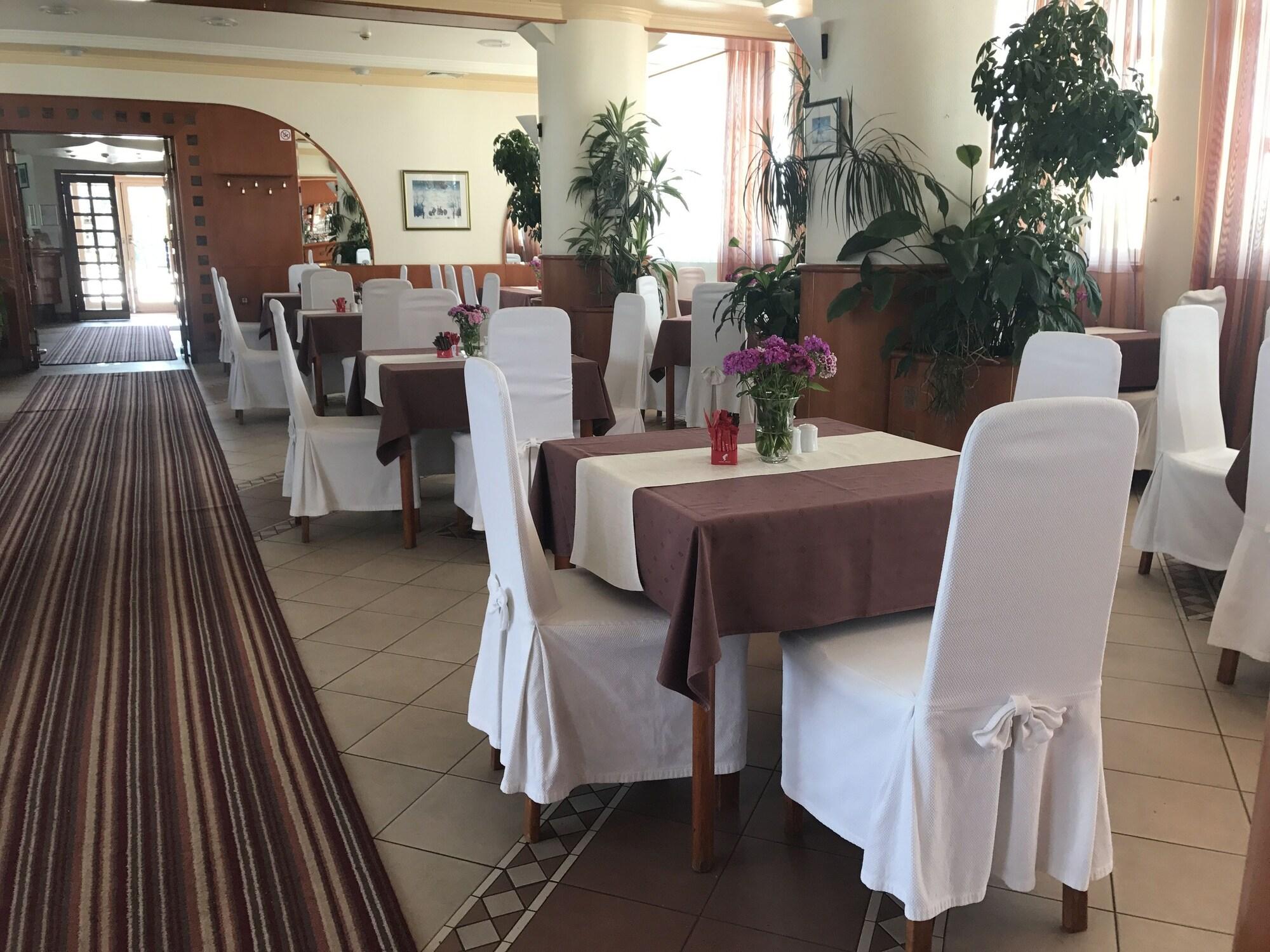 Hotel Lagus