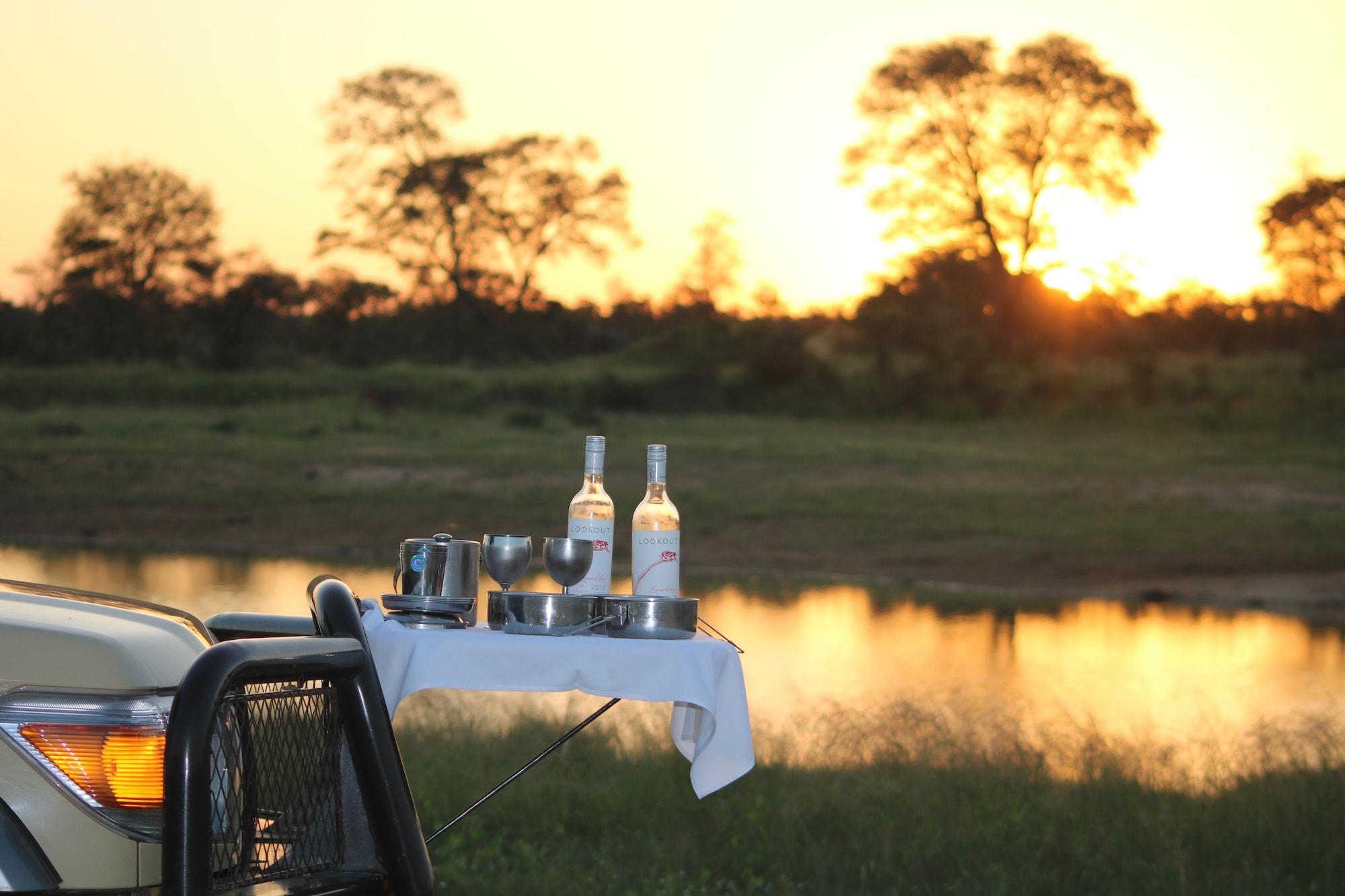Rhino Post Safari Lodge by null