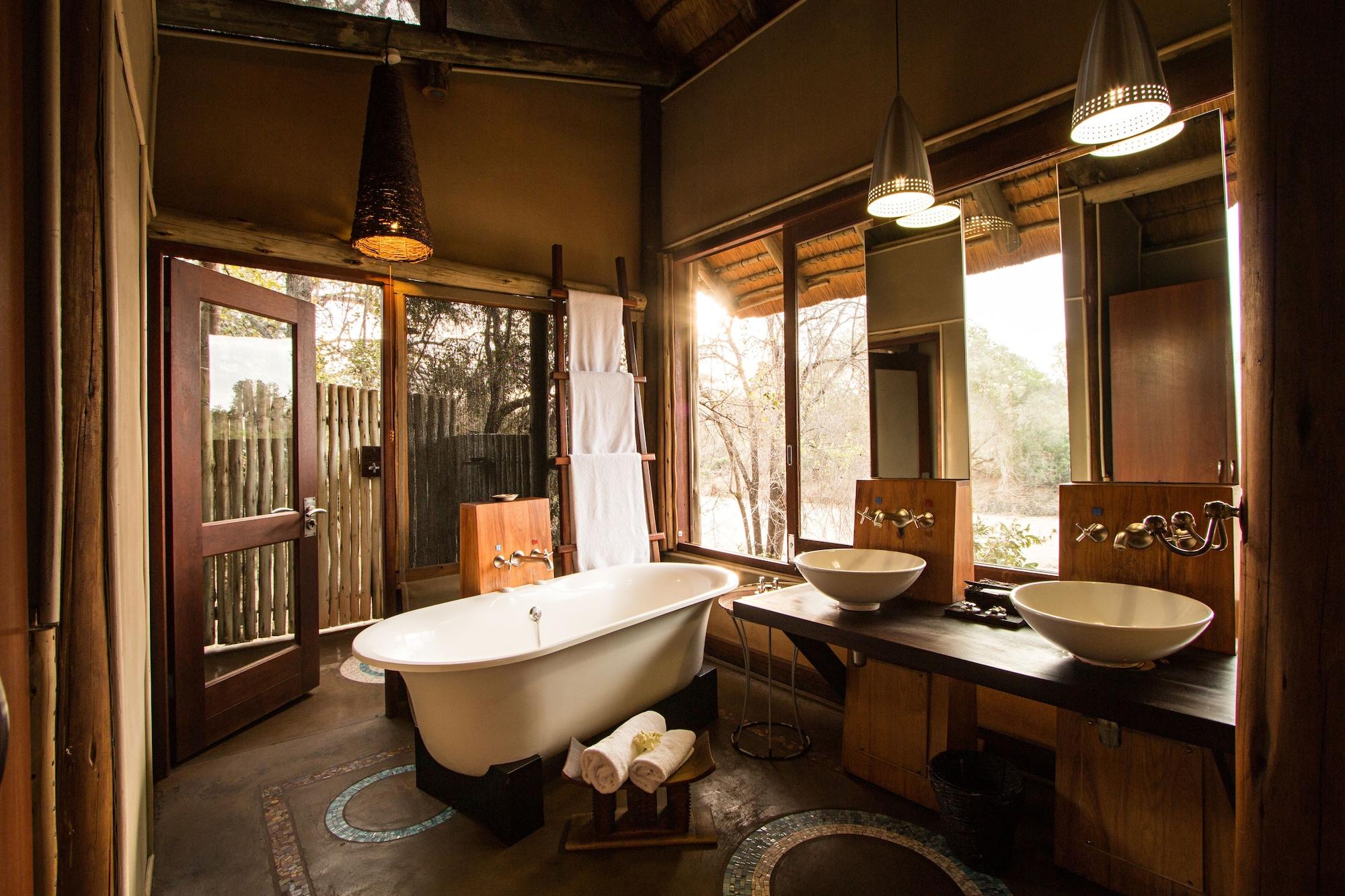 Rhino Post Safari Lodge by null