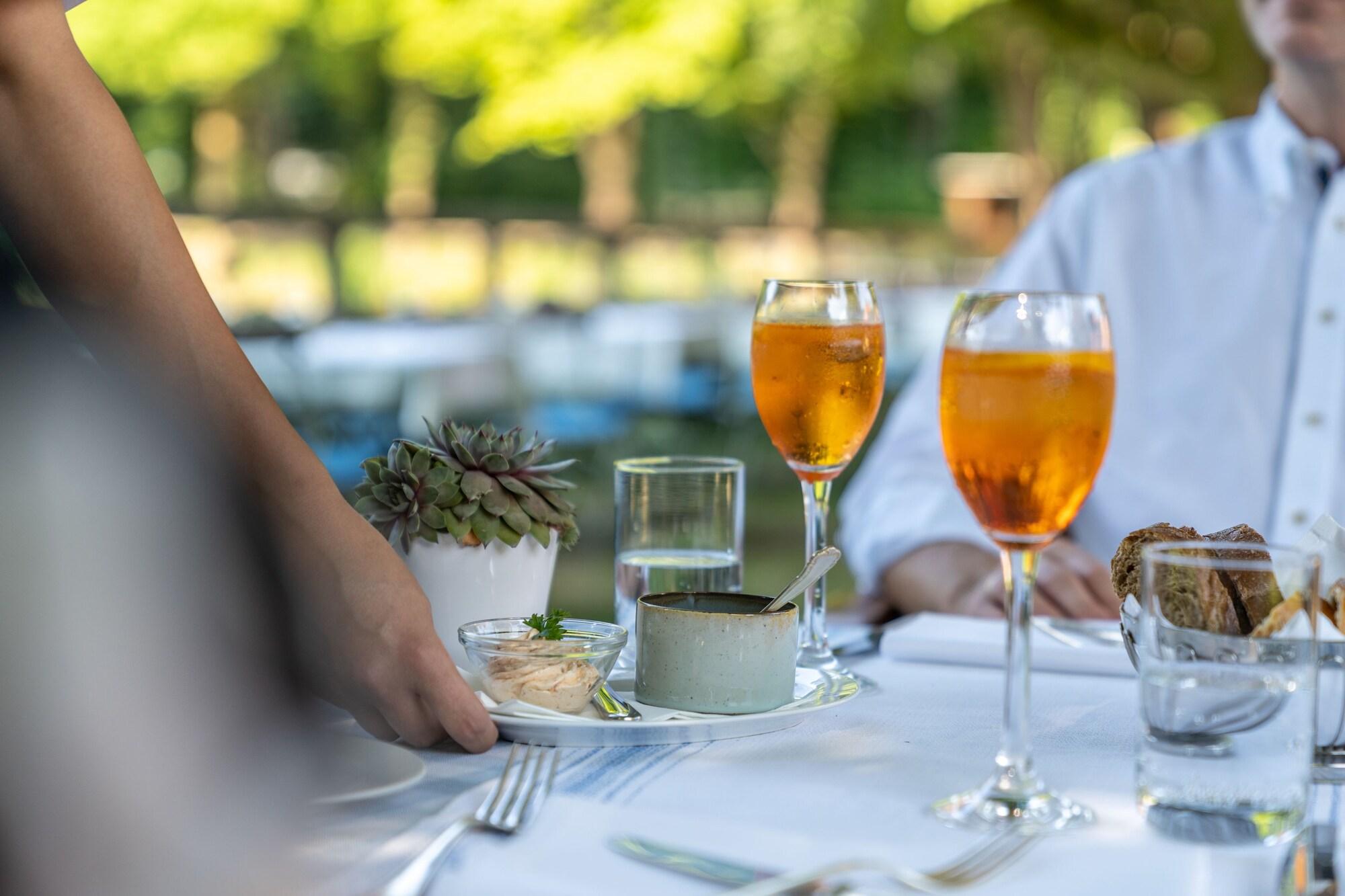Hotel zur Kloster-Mühle by null