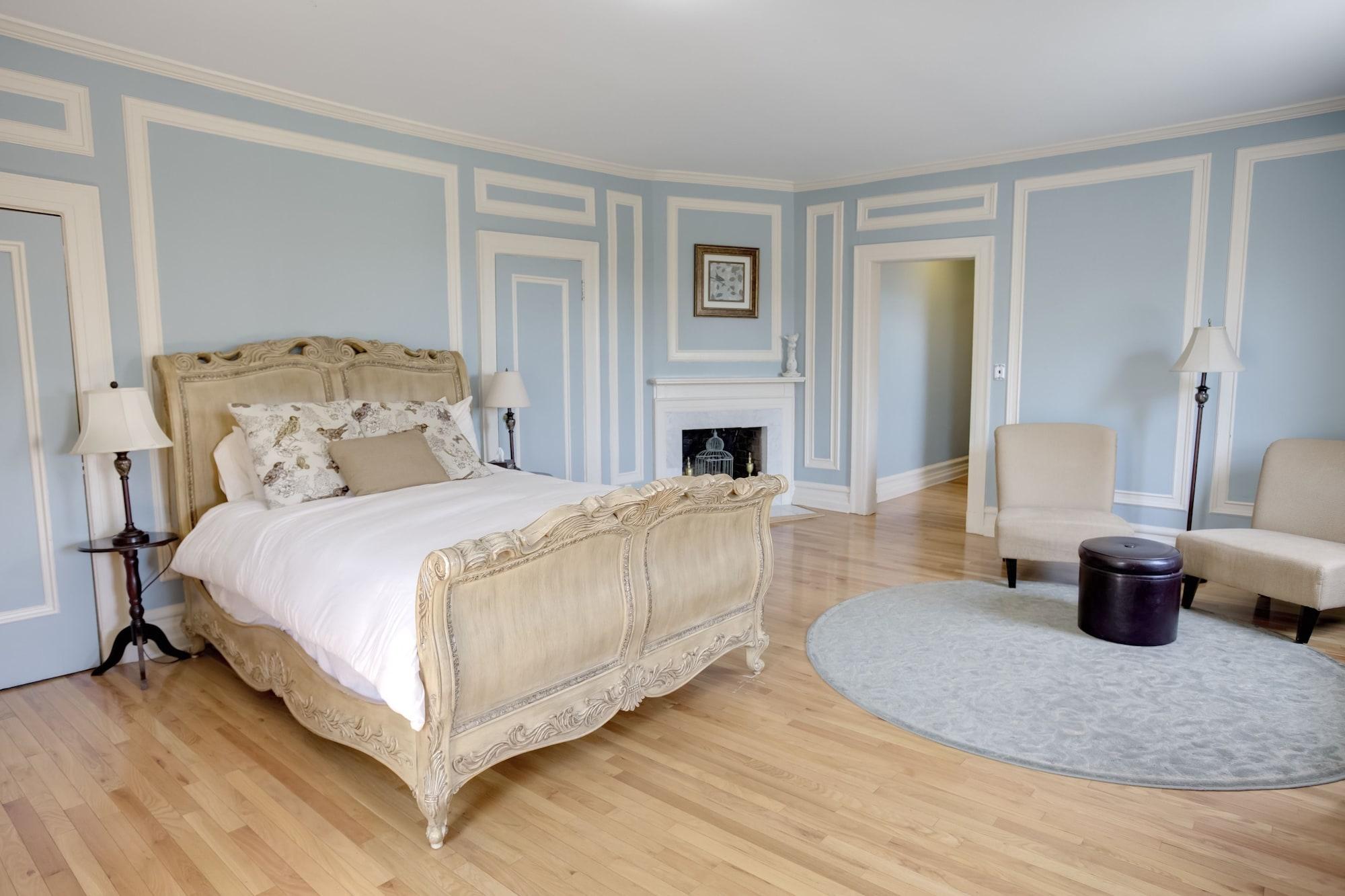 The Kittle House Inn by null