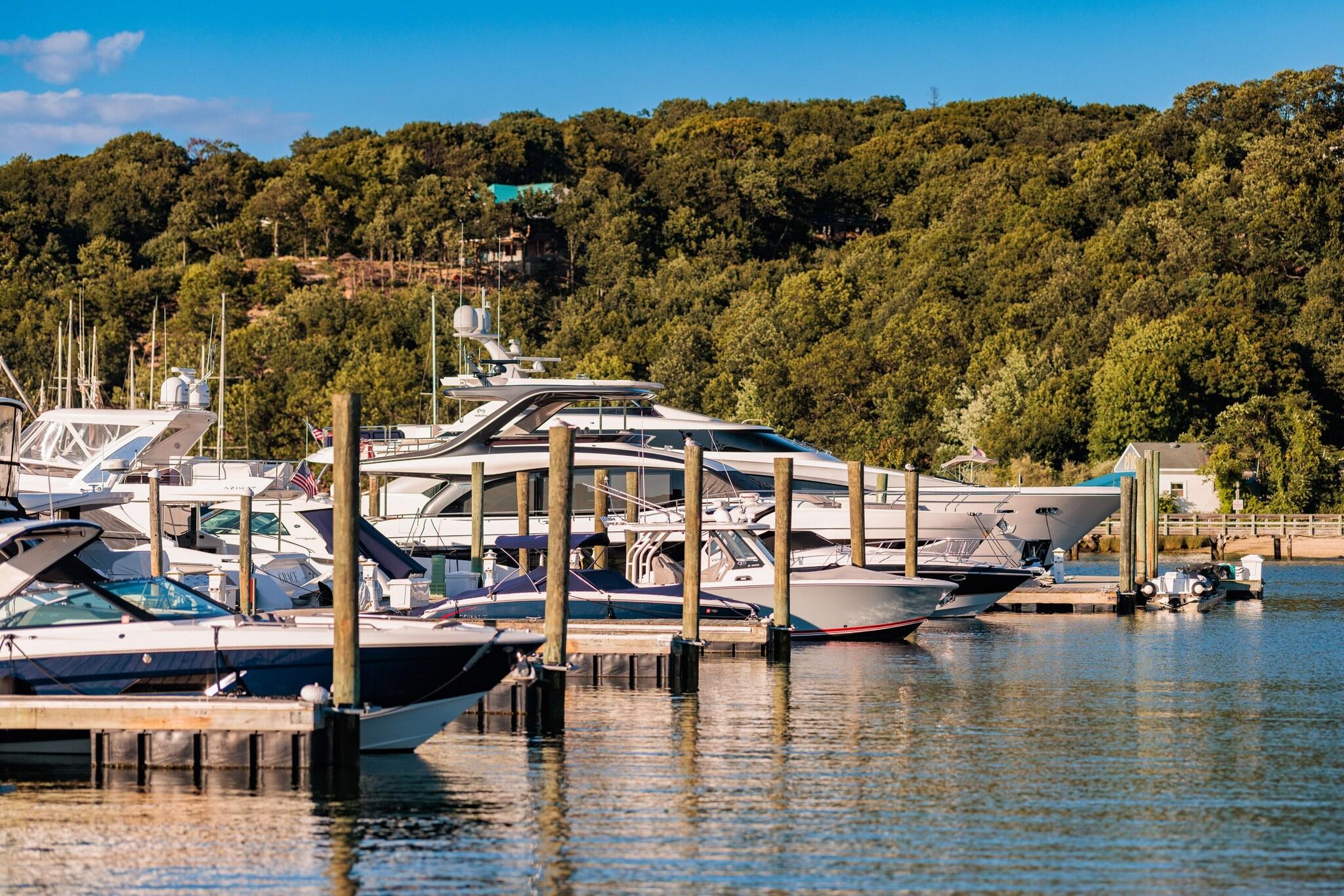 Danfords Hotel & Marina by null