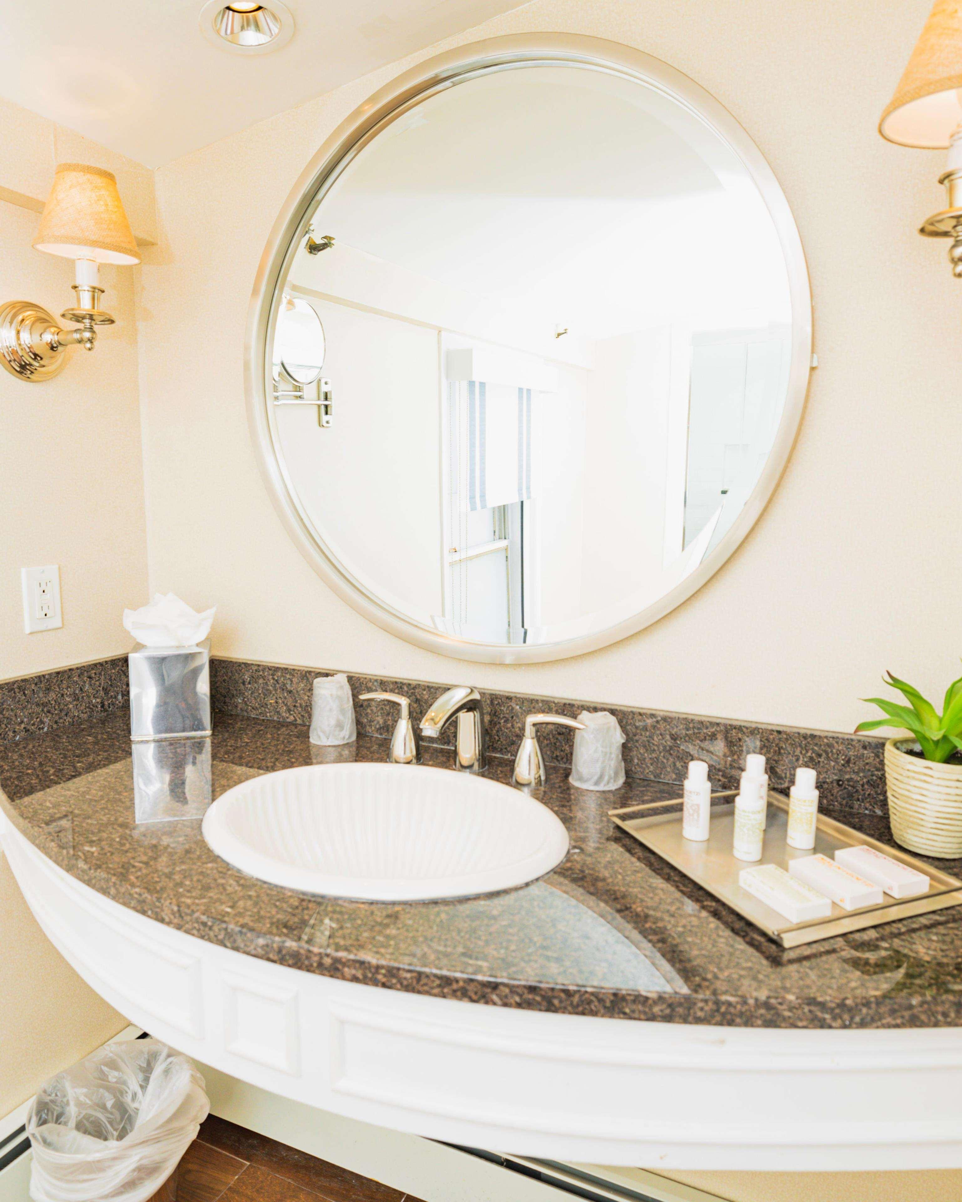 Danfords Hotel & Marina by null