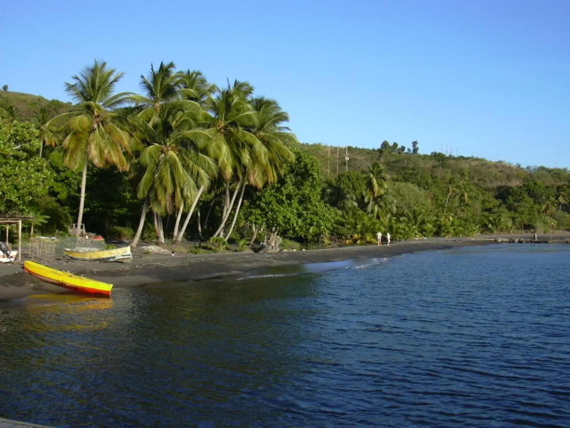 The Tamarind Tree Hotel & Restaurant by null