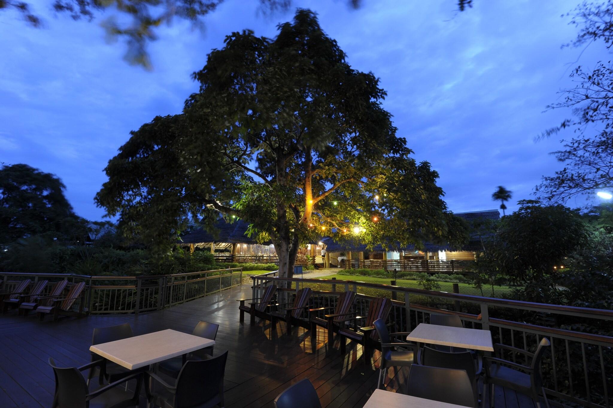 Kokopo Beach Bungalows Resort