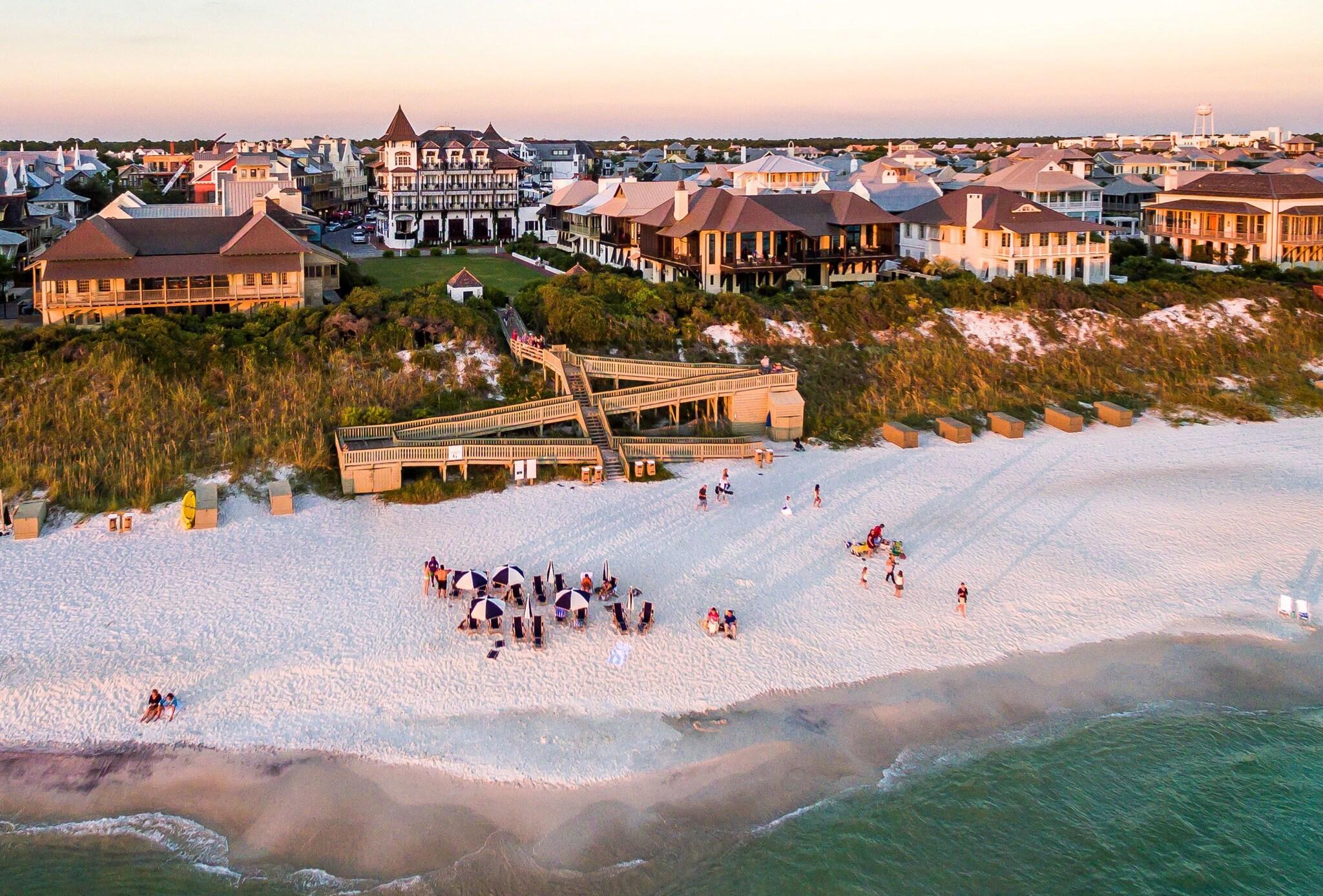 The Pearl Hotel by null