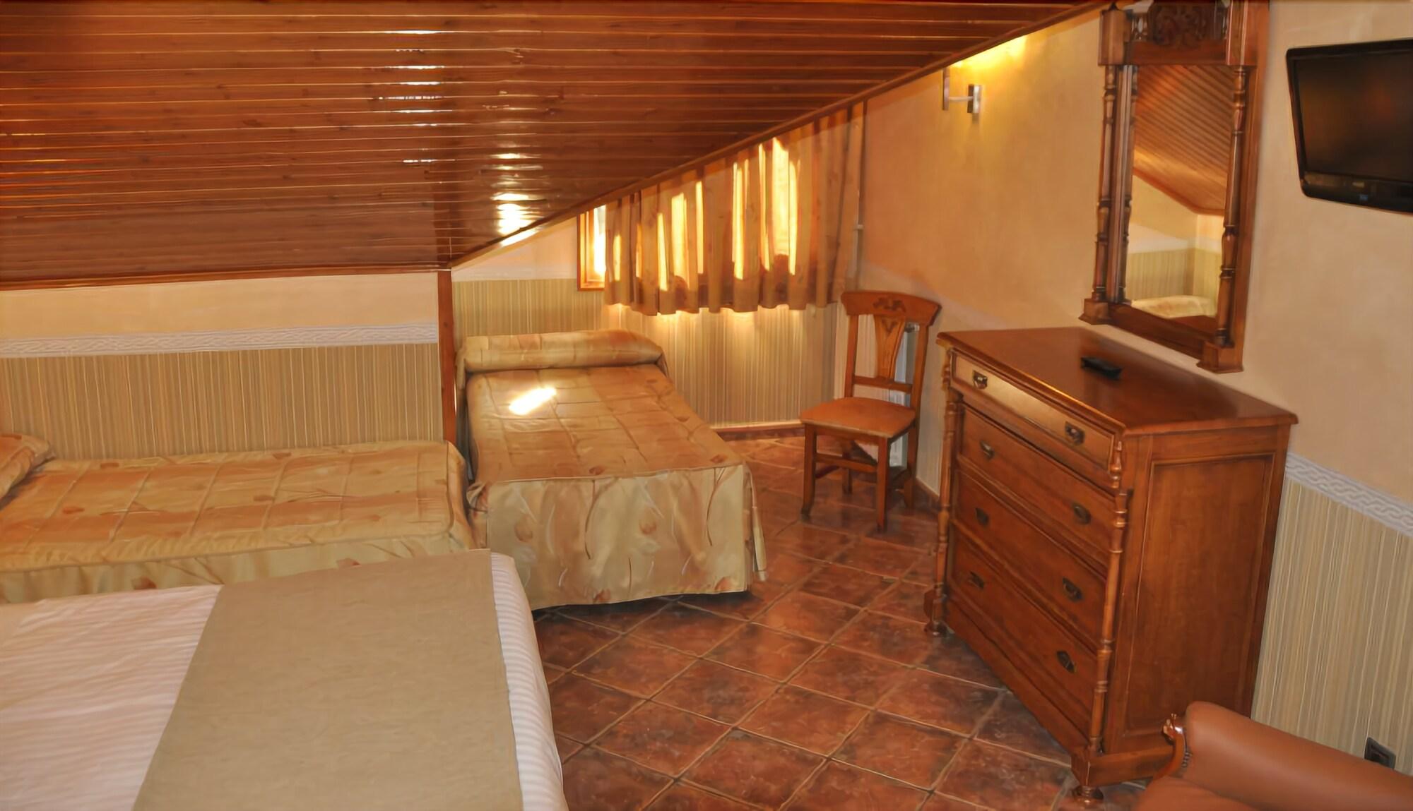Hostal La Font