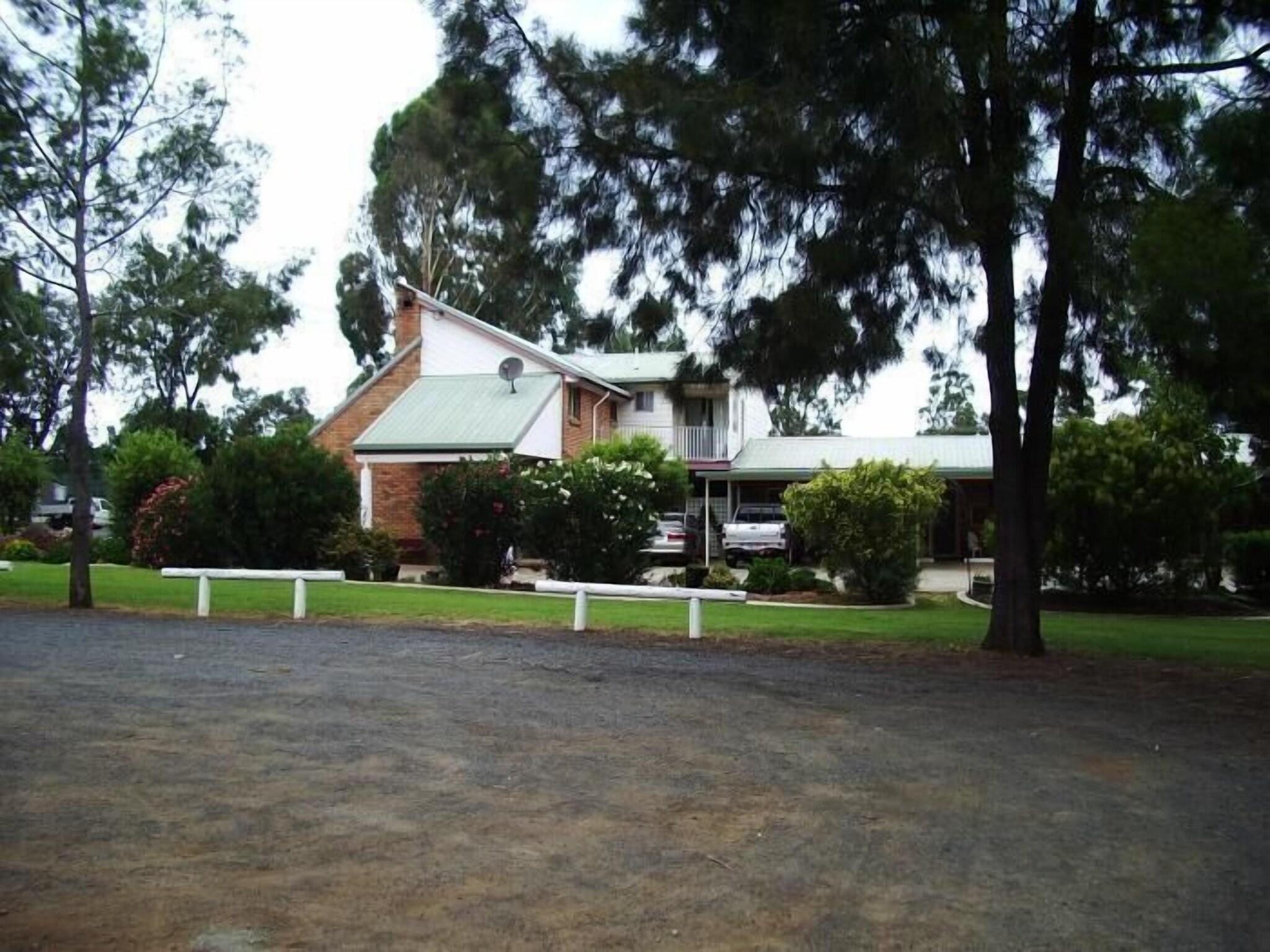 Park House Motor Inn