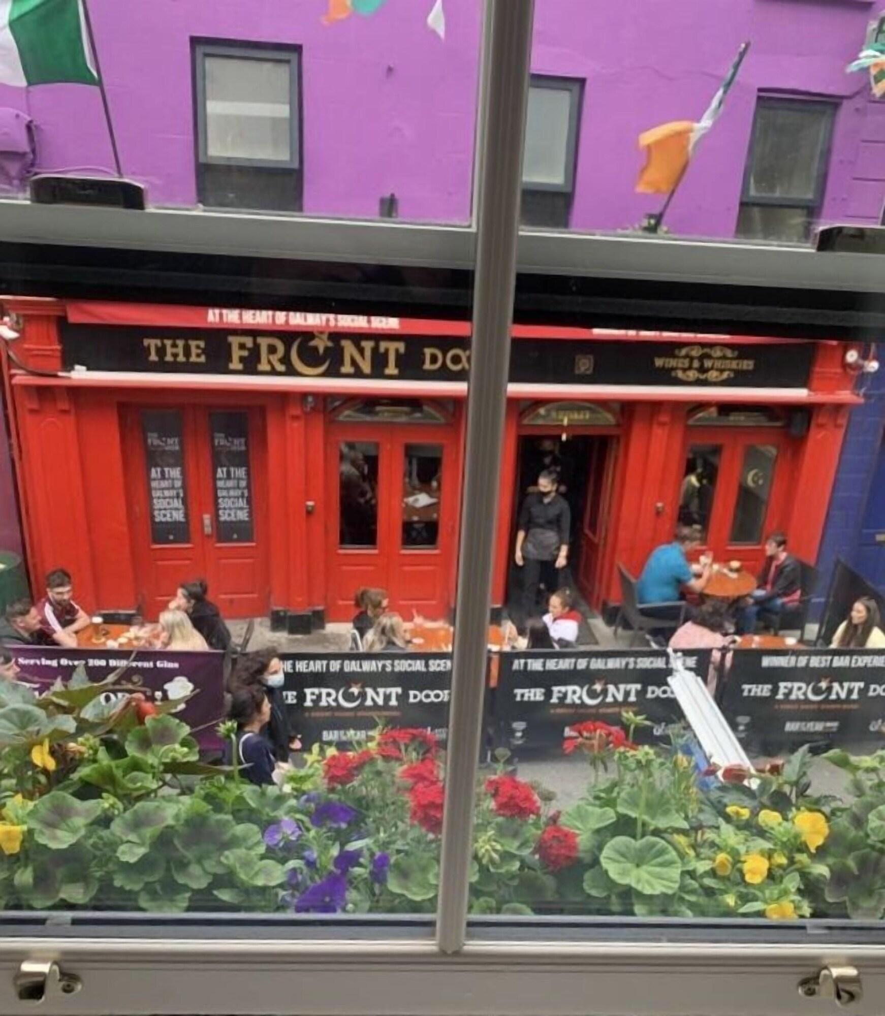 7 Cross Street