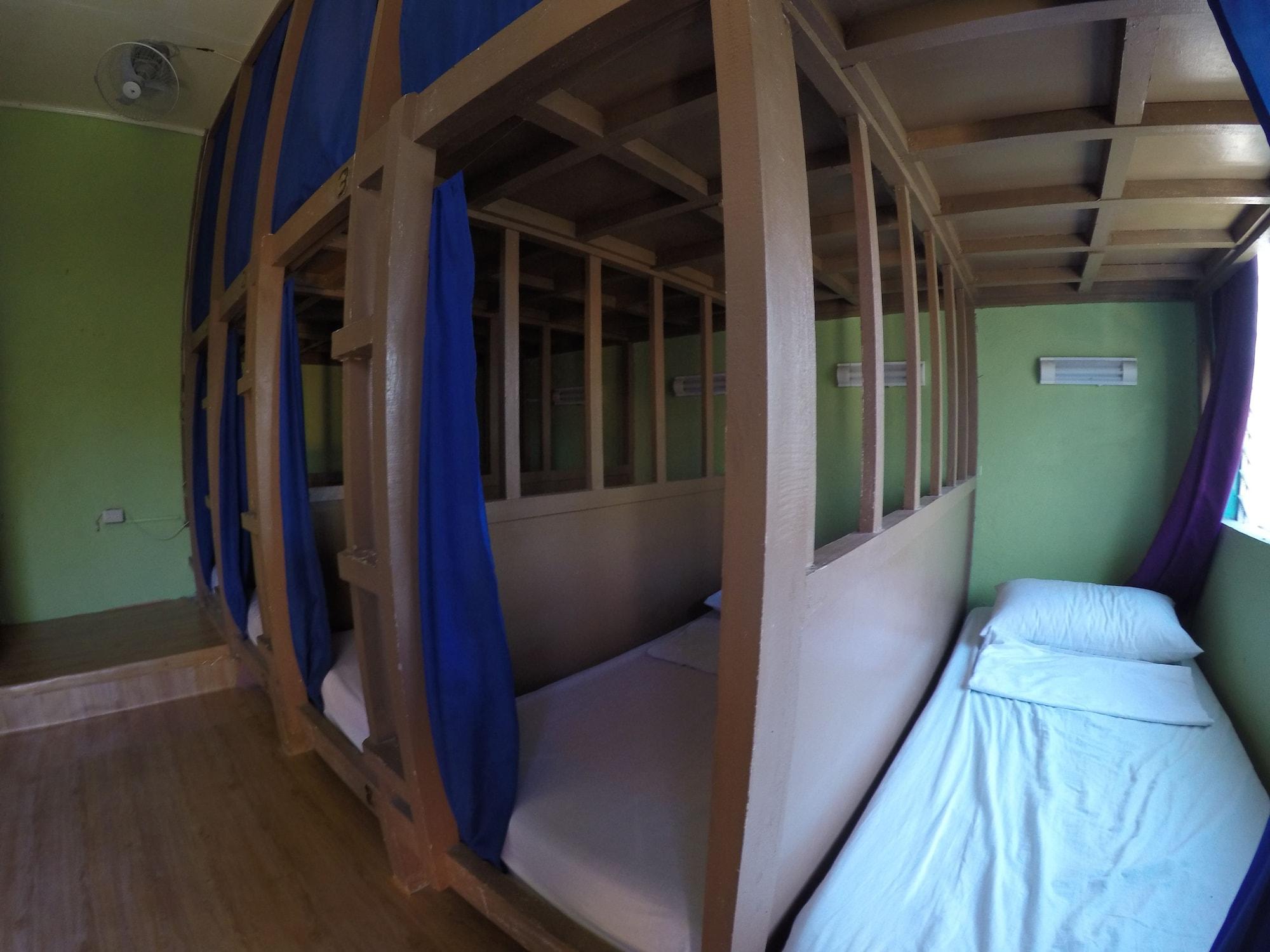 Malapascua Budget Inn by null