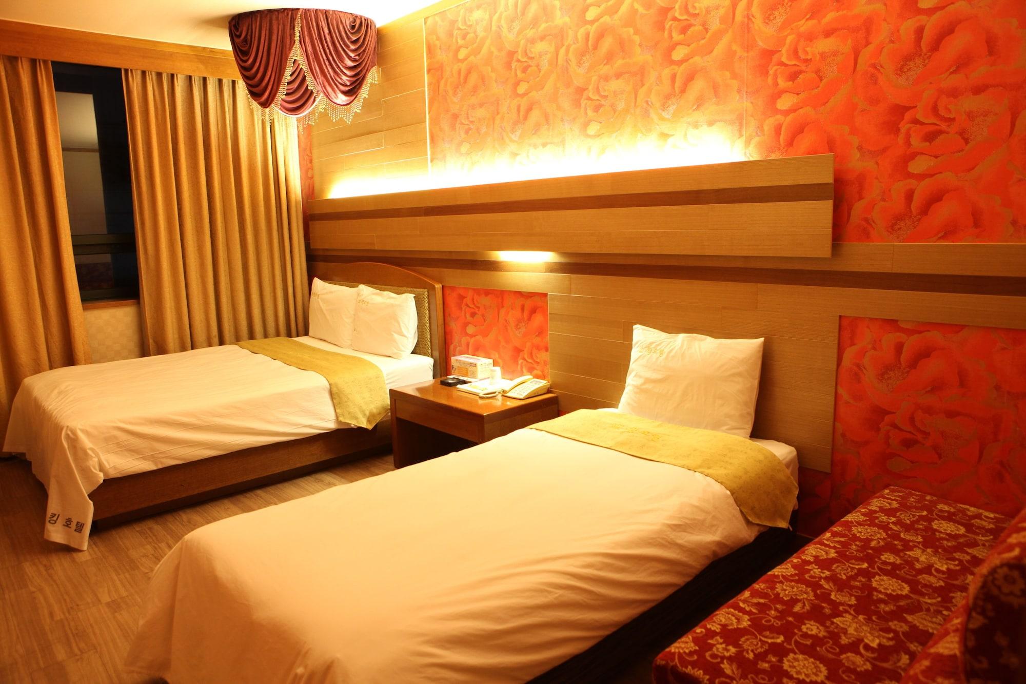 King Hotel