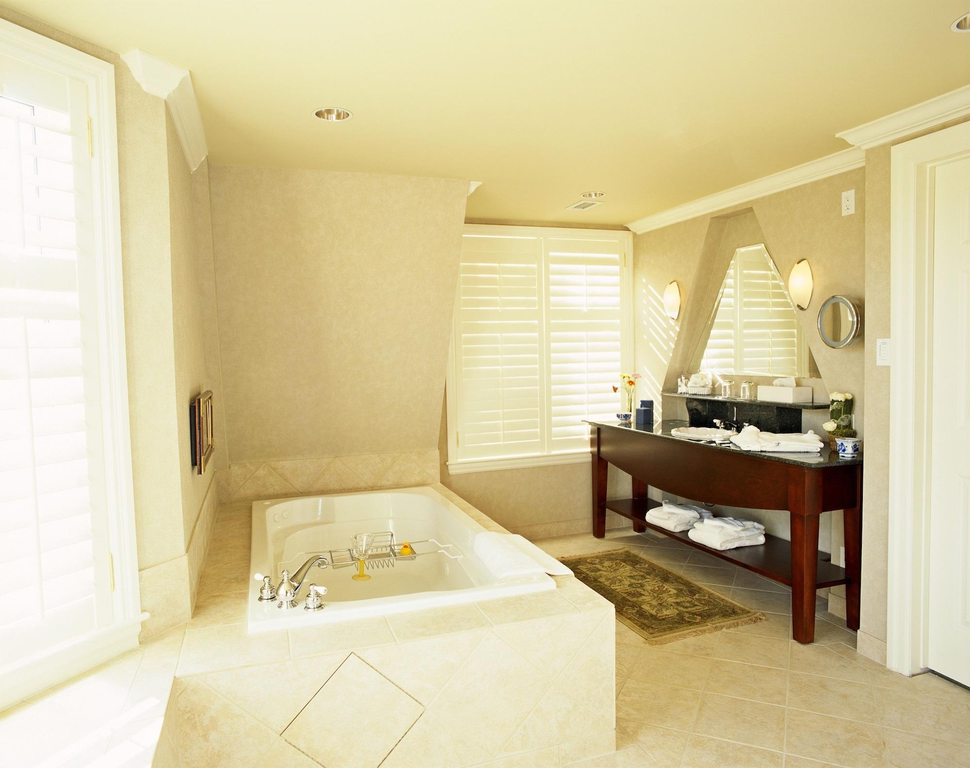 Harbour House Hotel by null