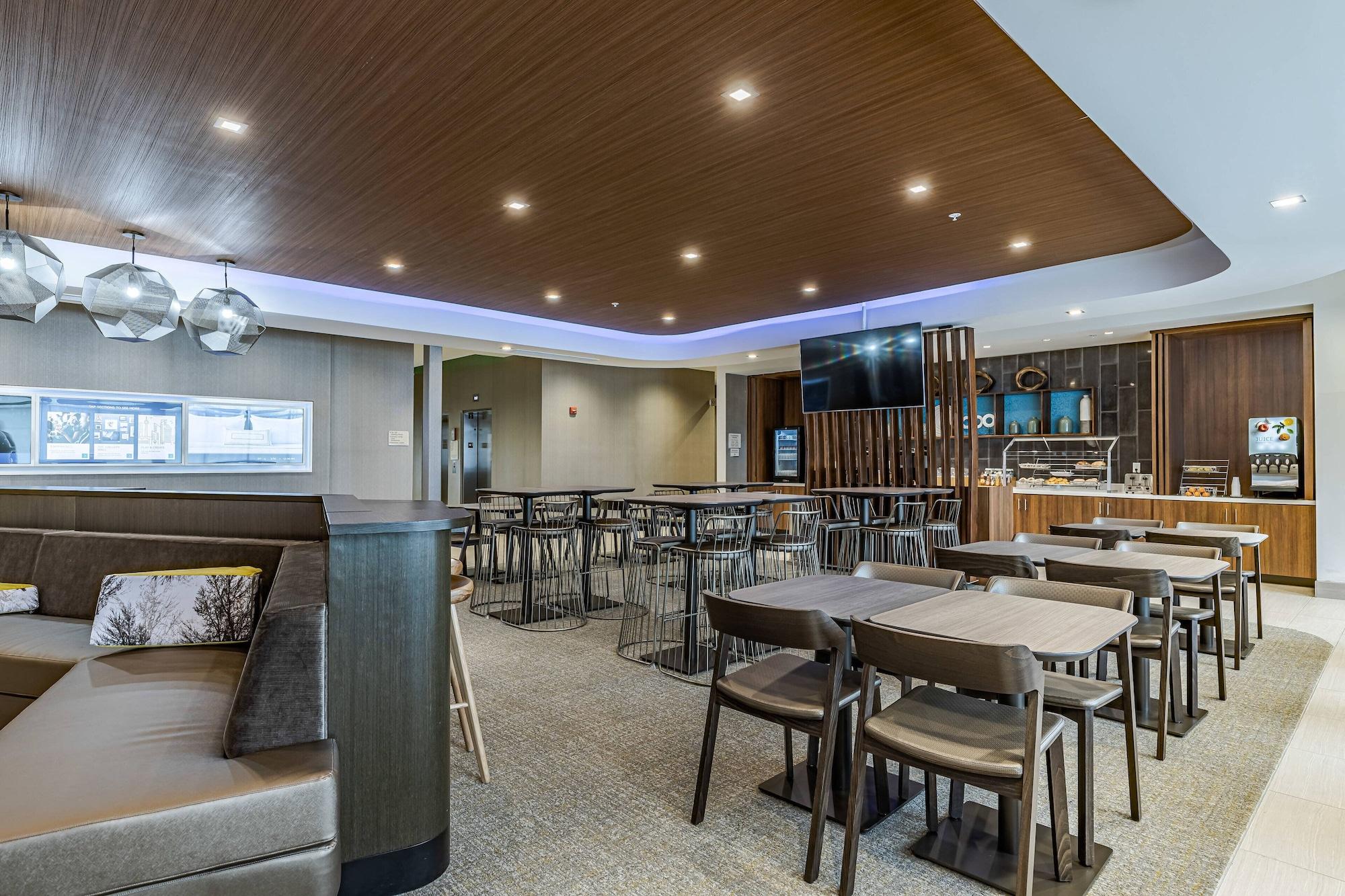Springhill Suites By Marriott Fort Wayne North