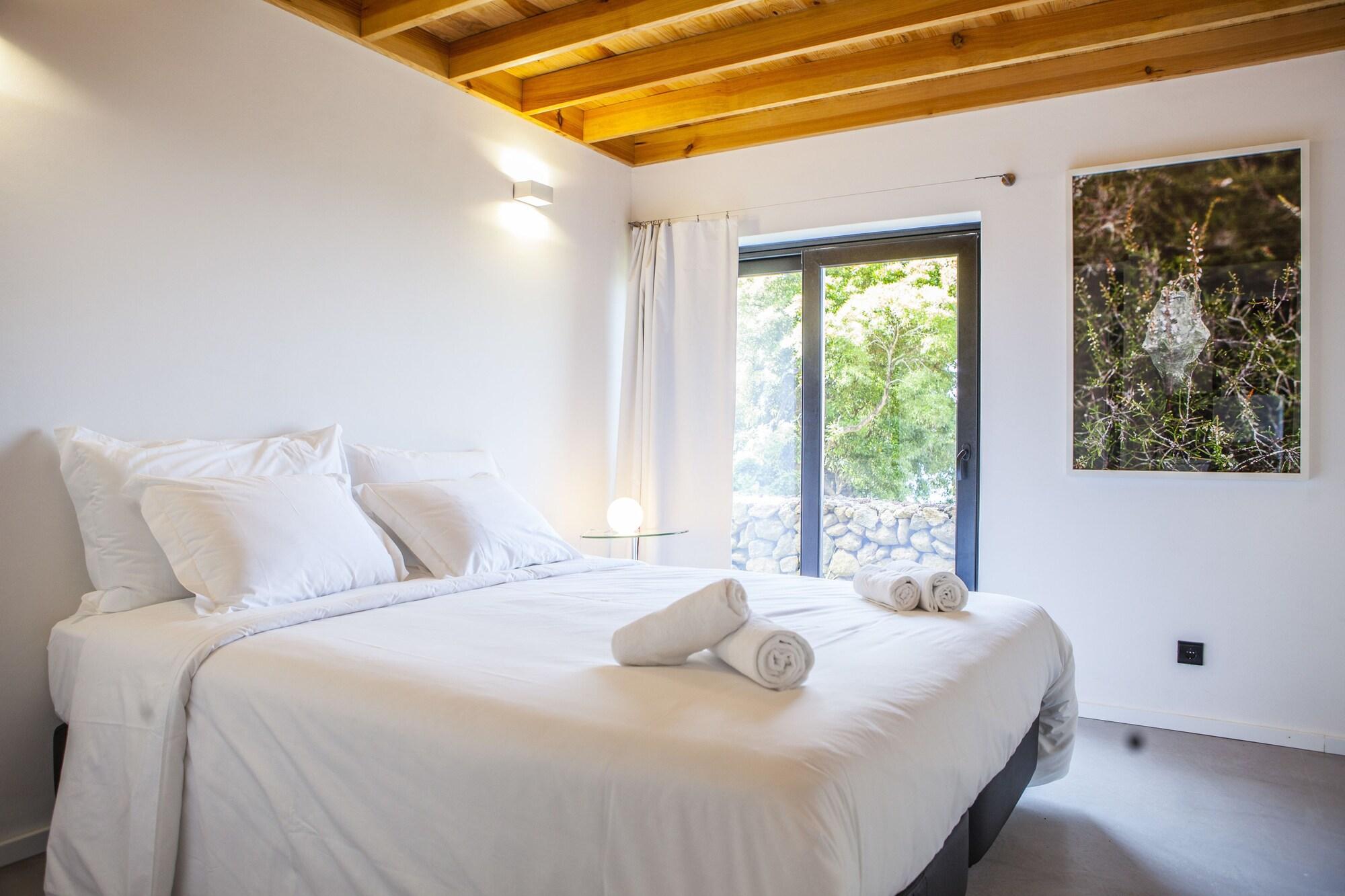 Caparica Azores Ecolodge by null