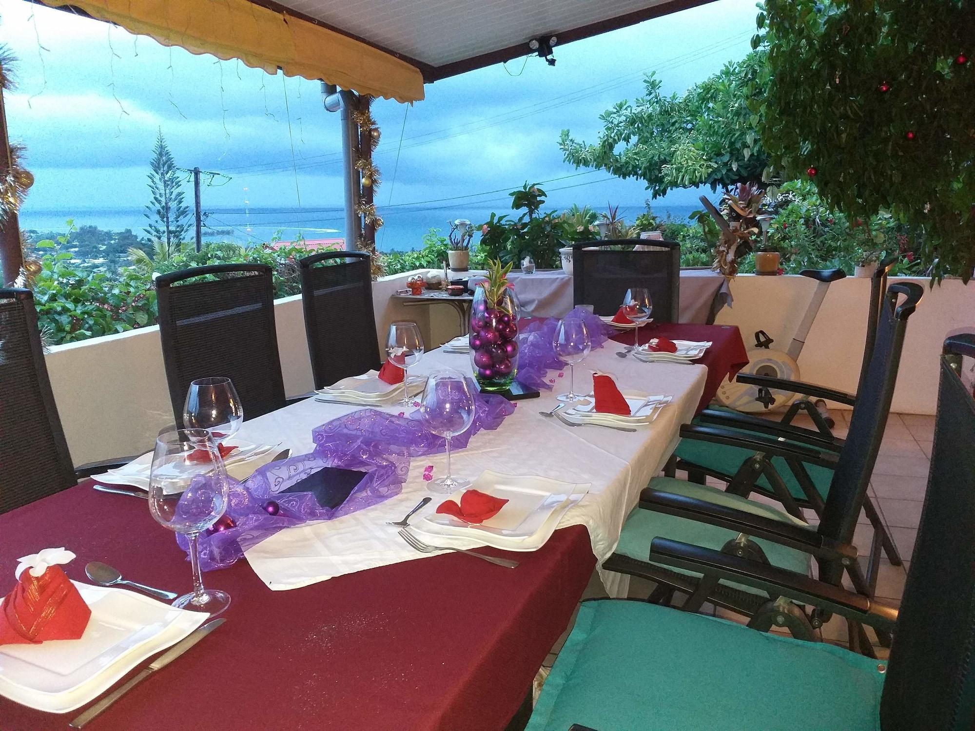 Mahina's Lodge