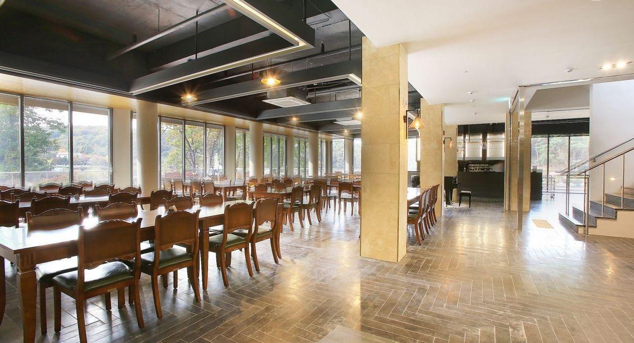 Hotel Gallery