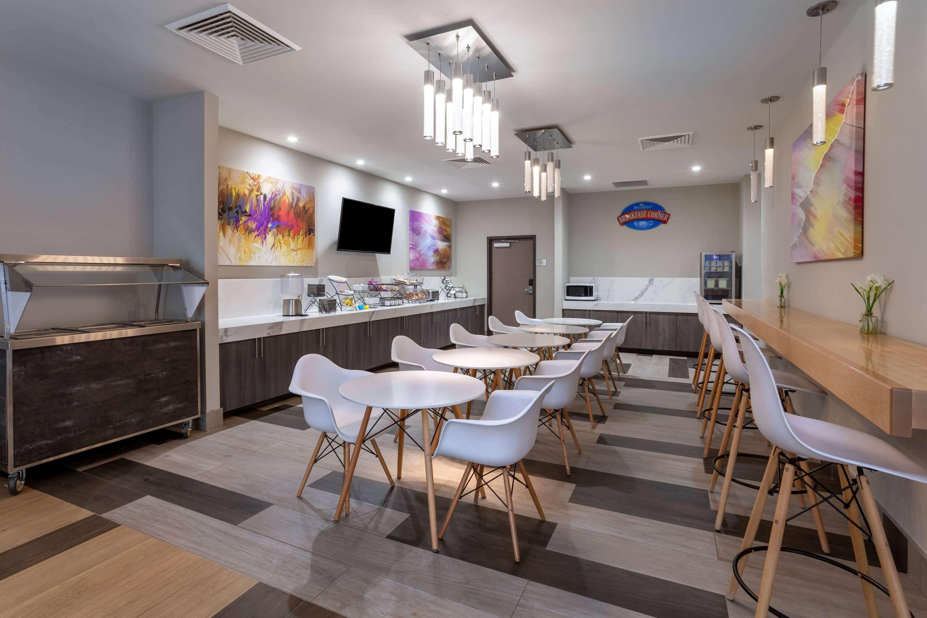 Baymont By Wyndham Madison South