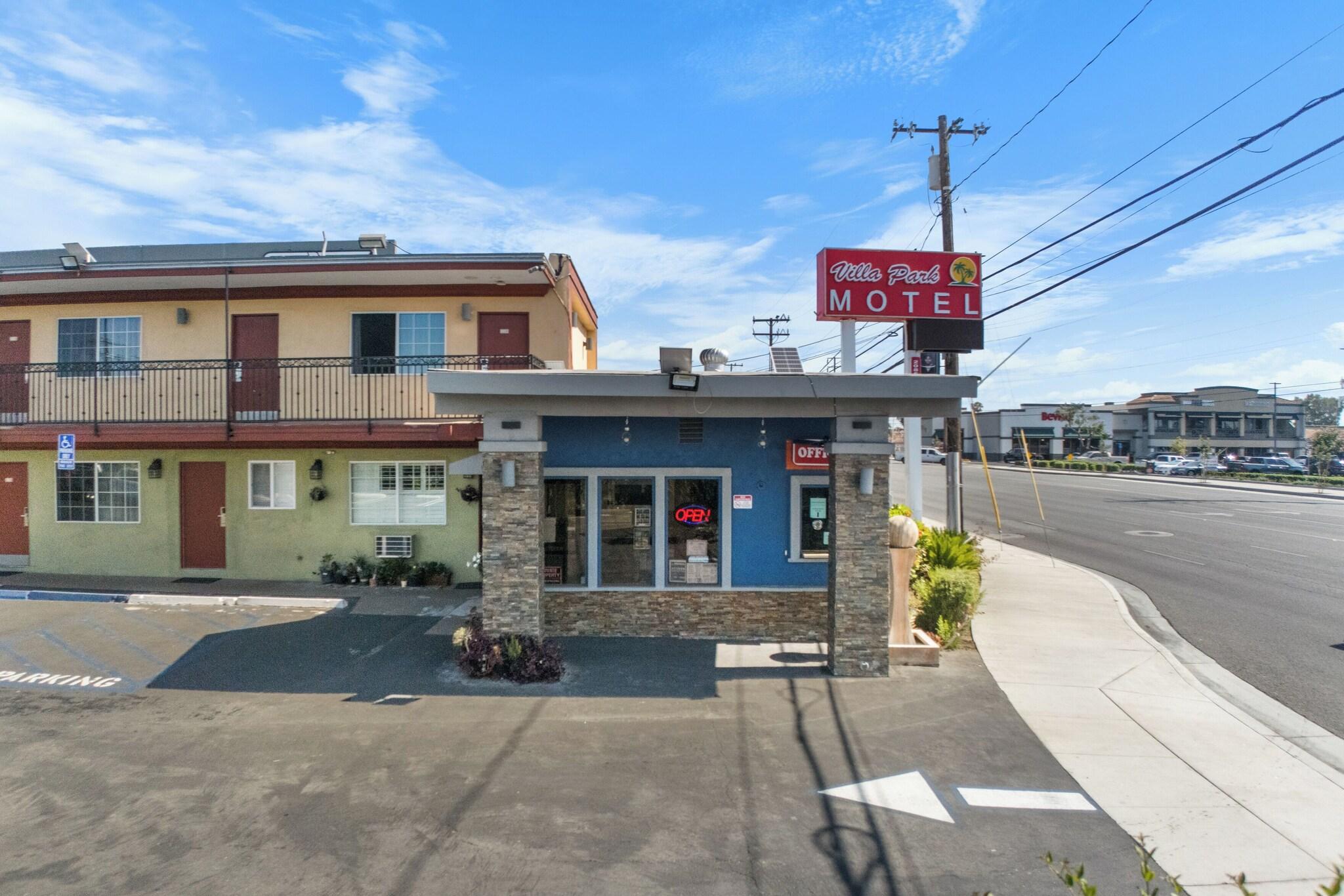 Orange Villa Park Motel
