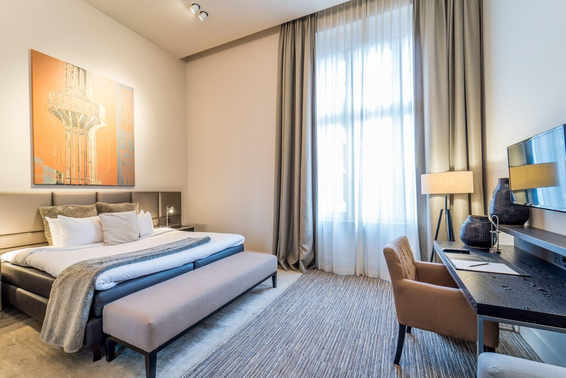 Terhills Hotel by null