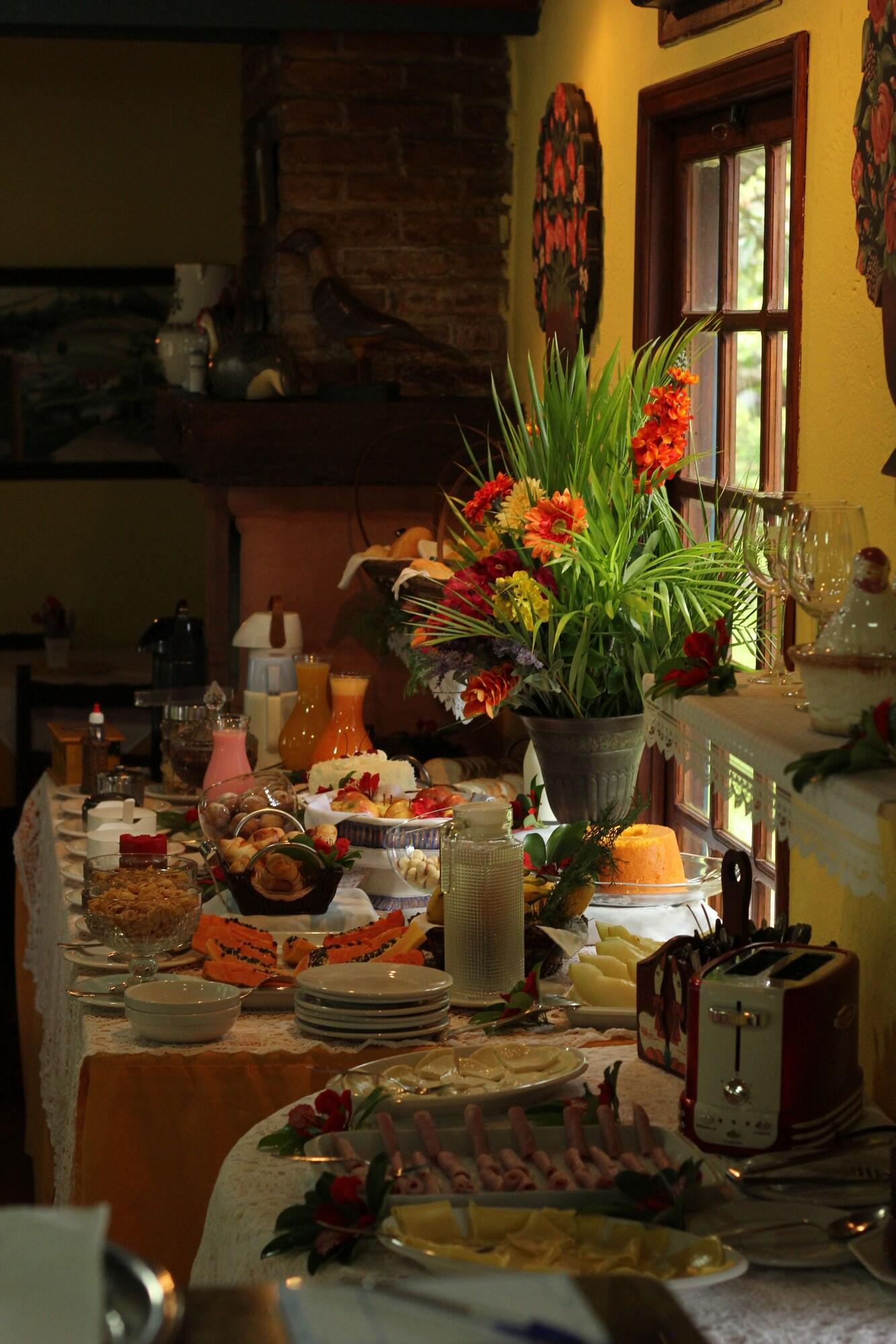 Hotel Pousada Esmeralda