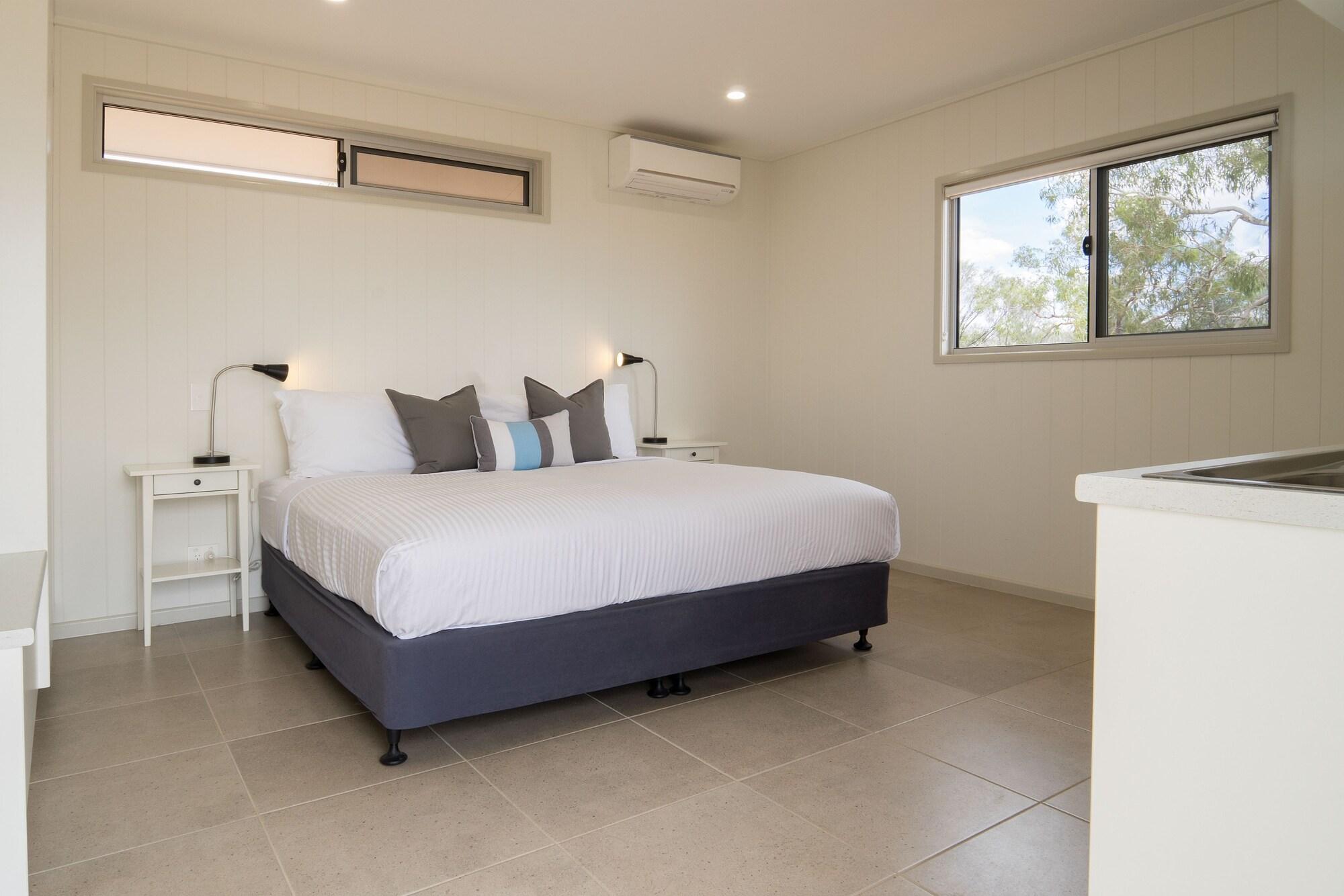 Room 5, Cooper's Country Lodge, Quilpie