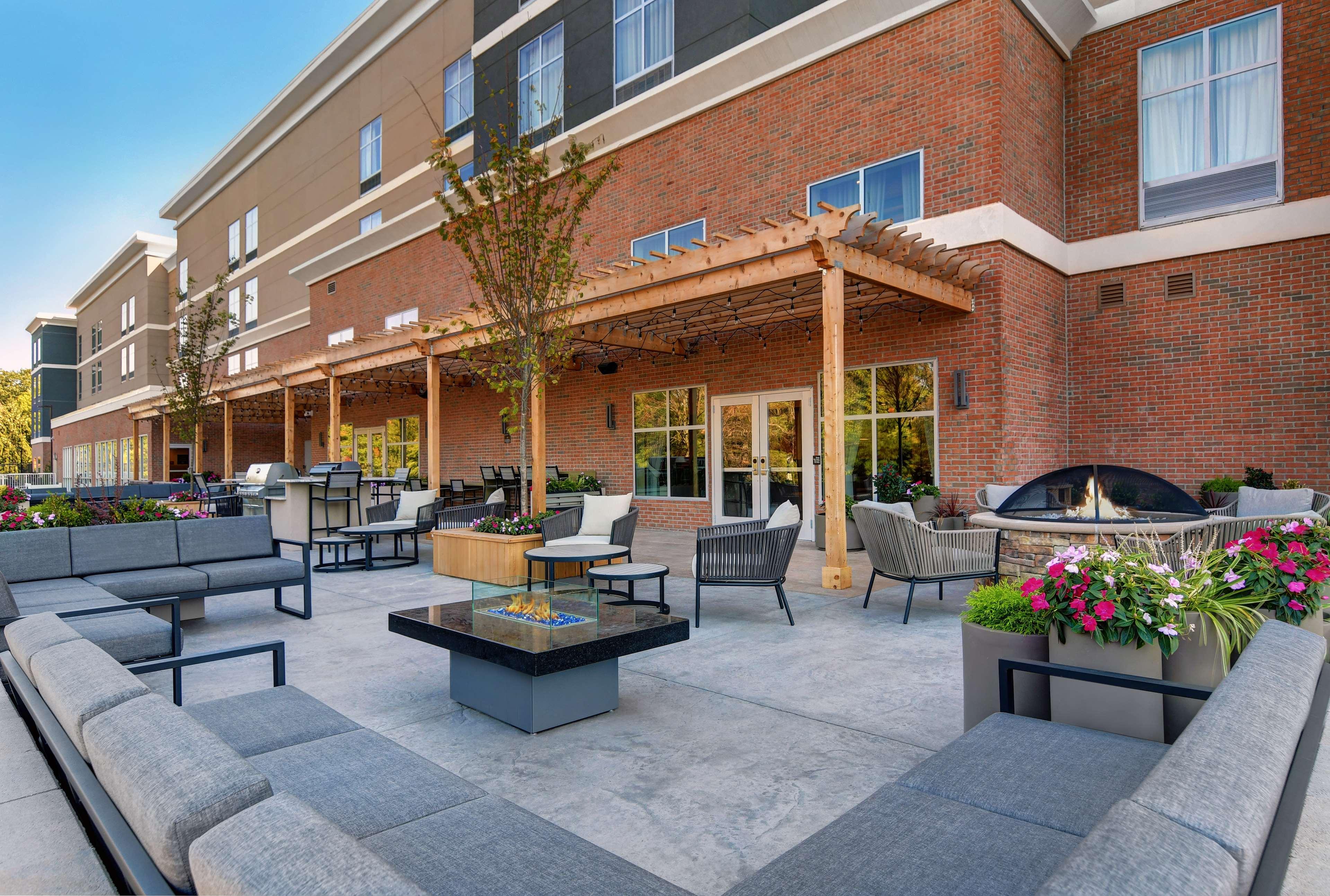 Homewood Suites By Hilton Edison Woodbridge