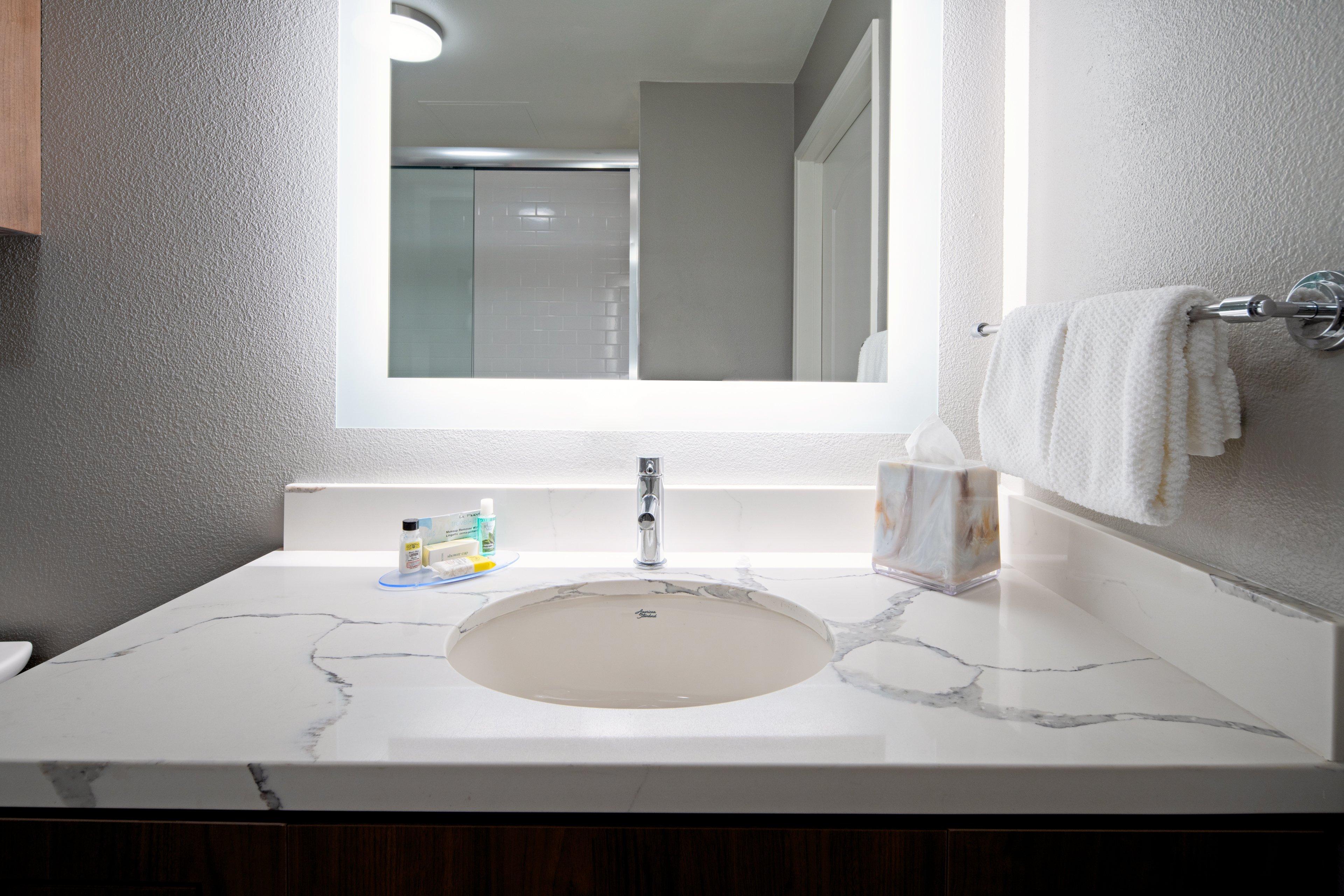 Staybridge Suites Long Beach Airport
