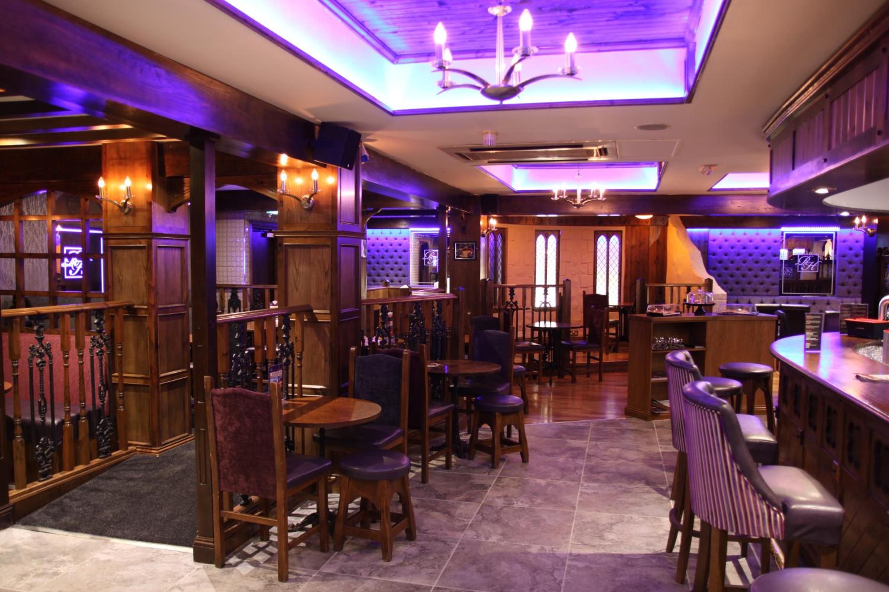 Royal Hotel