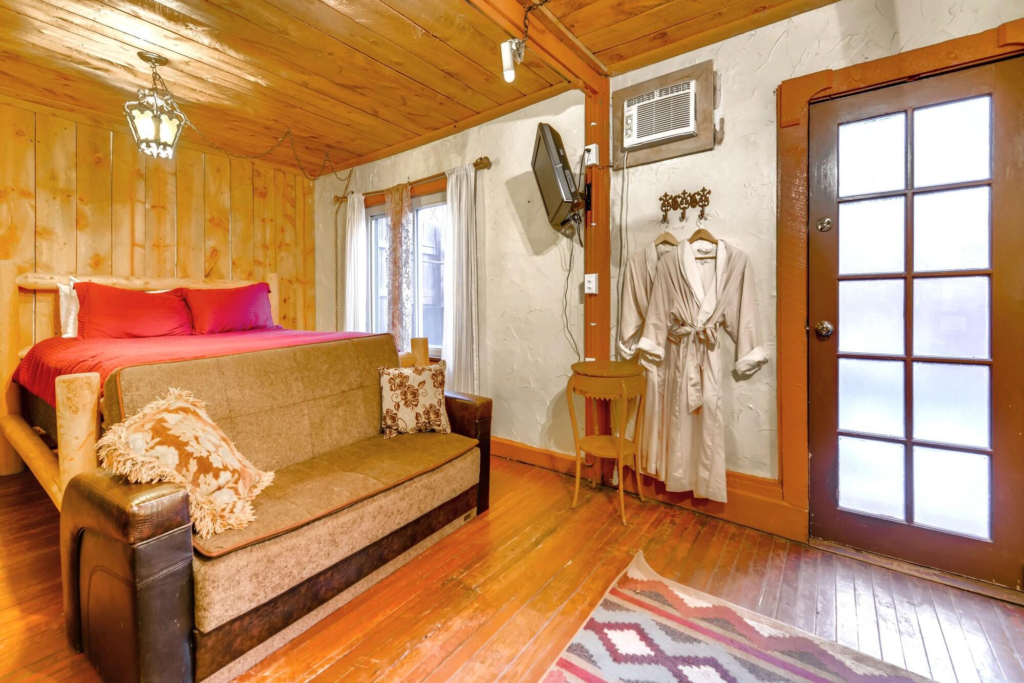 Cliff House Lodge and Hot Tub Cottages by null